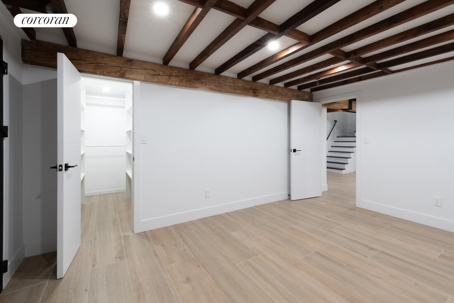 #16 photo, Brooklyn, Greenpoint , NY 11222