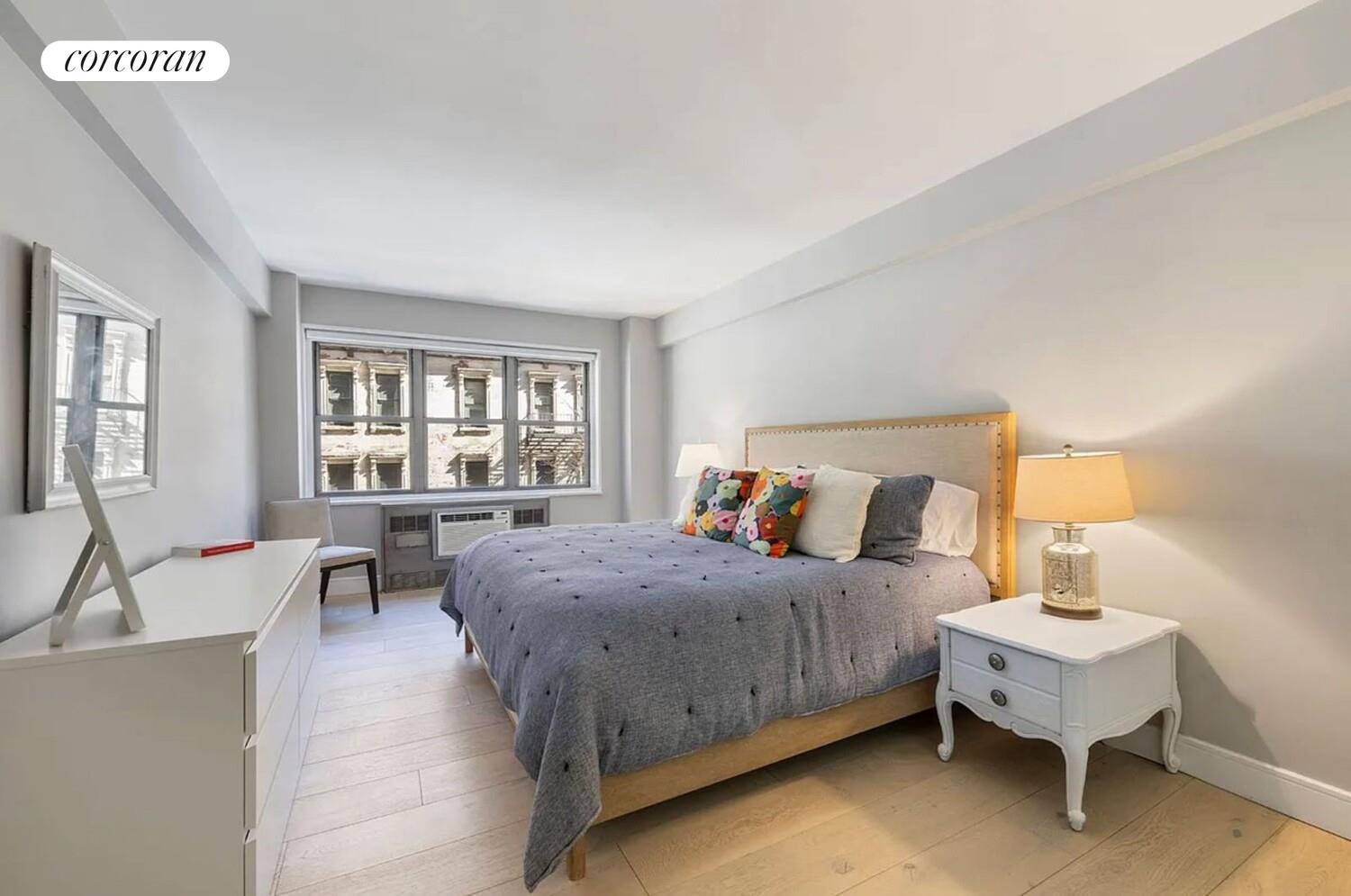 #9 photo, 136 E 76TH Street, マンハッタン Lenox Hill , NY 10021