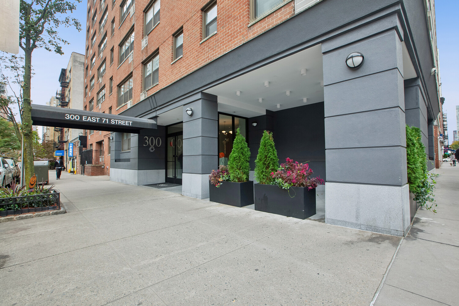 #9 photo, 300 E 71ST Street, マンハッタン Lenox Hill , NY 10021