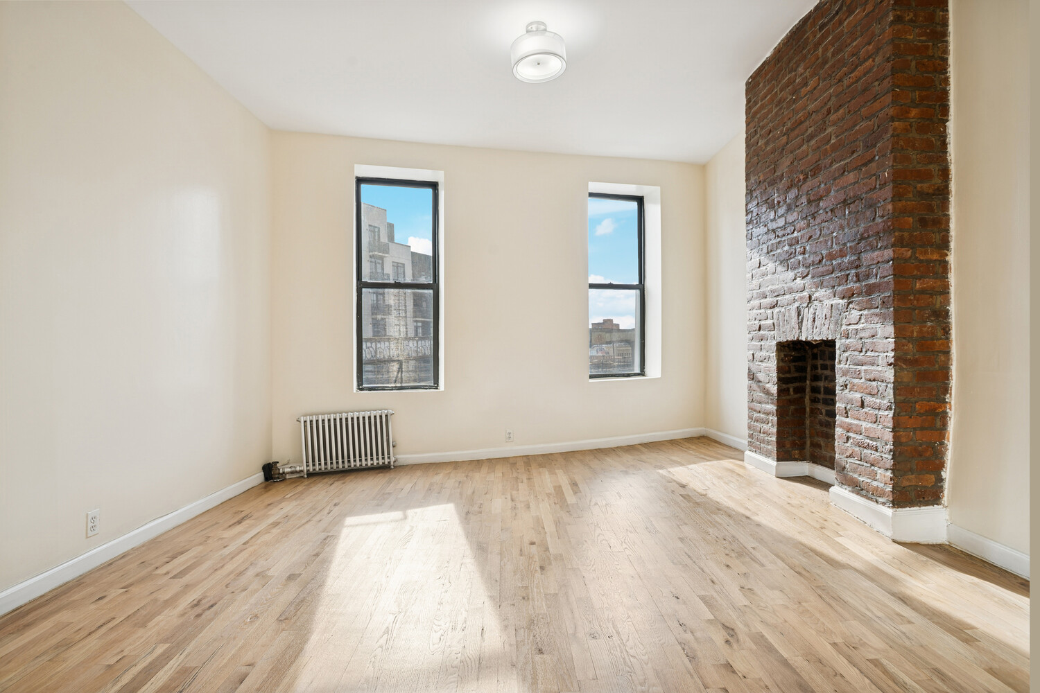 #1 photo, Brooklyn, ブルックリン区 Bushwick , NY 11221