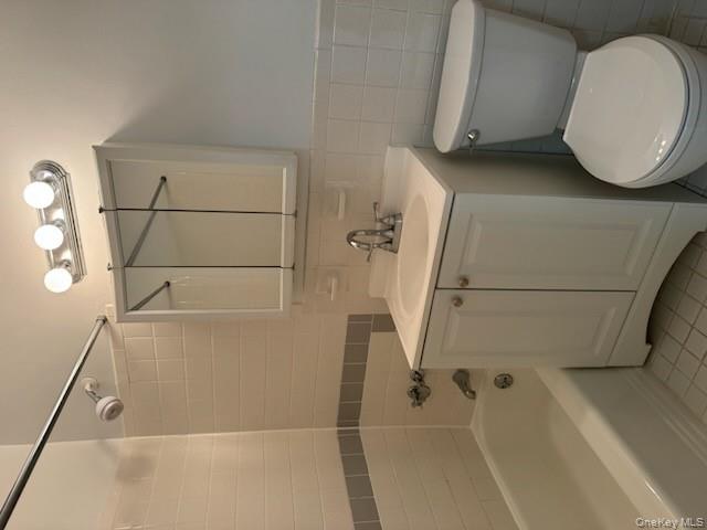 #11 photo, 11 Lake Street, White Plains , NY 10603