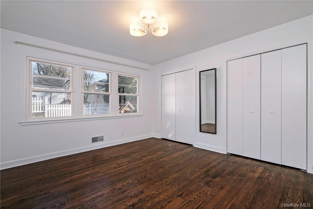 #18 photo, 6 Club Way, Eastchester , NY 10709