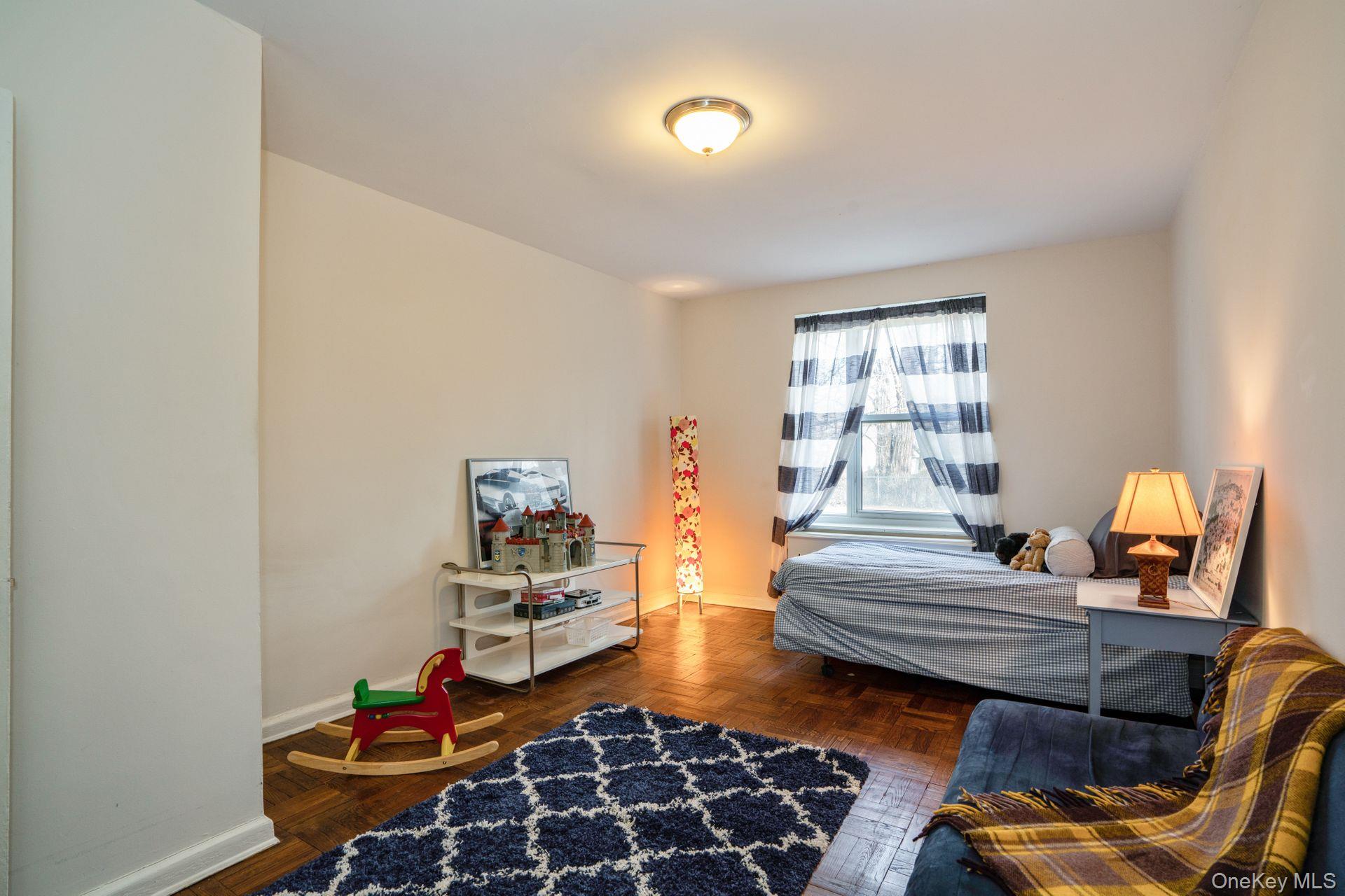 #11 photo, 565 Broadway, Hastings-on-Hudson , NY 10706