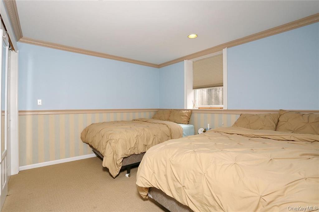 #17 photo, 6 Margo Court, Airmont , NY 10901