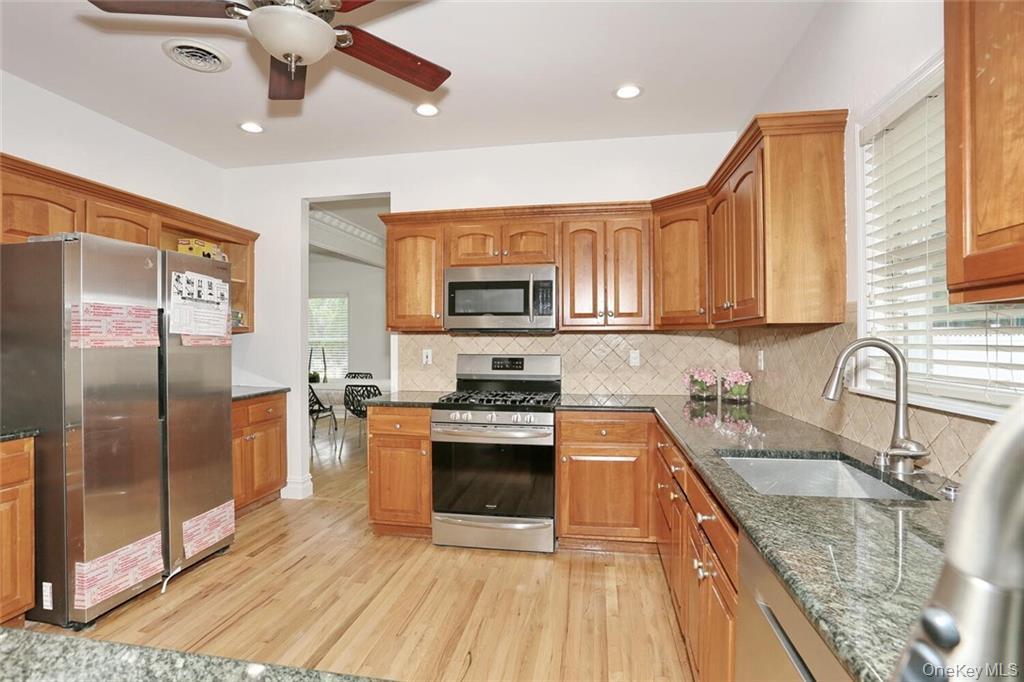 #6 photo, 6 Margo Court, Airmont , NY 10901