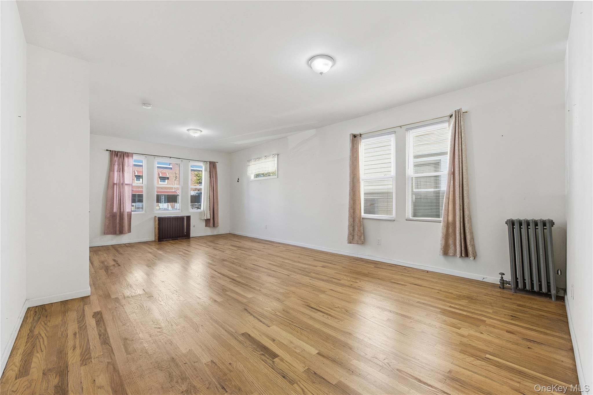 #4 photo, 820 Penfield Street, ブロンクス区 Bronx , NY 10470