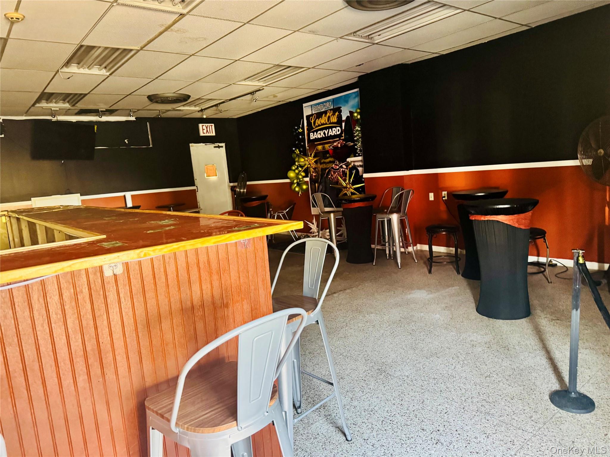 #4 photo, 4559 White Plains Road, Bronx , NY 10470