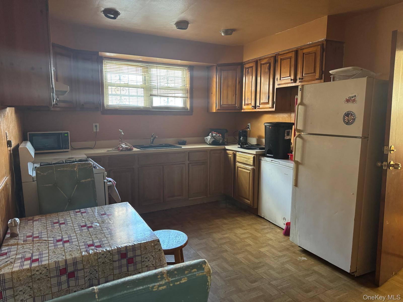 #2 photo, 4557 White Plains Road, ブロンクス区 Bronx , NY 10470