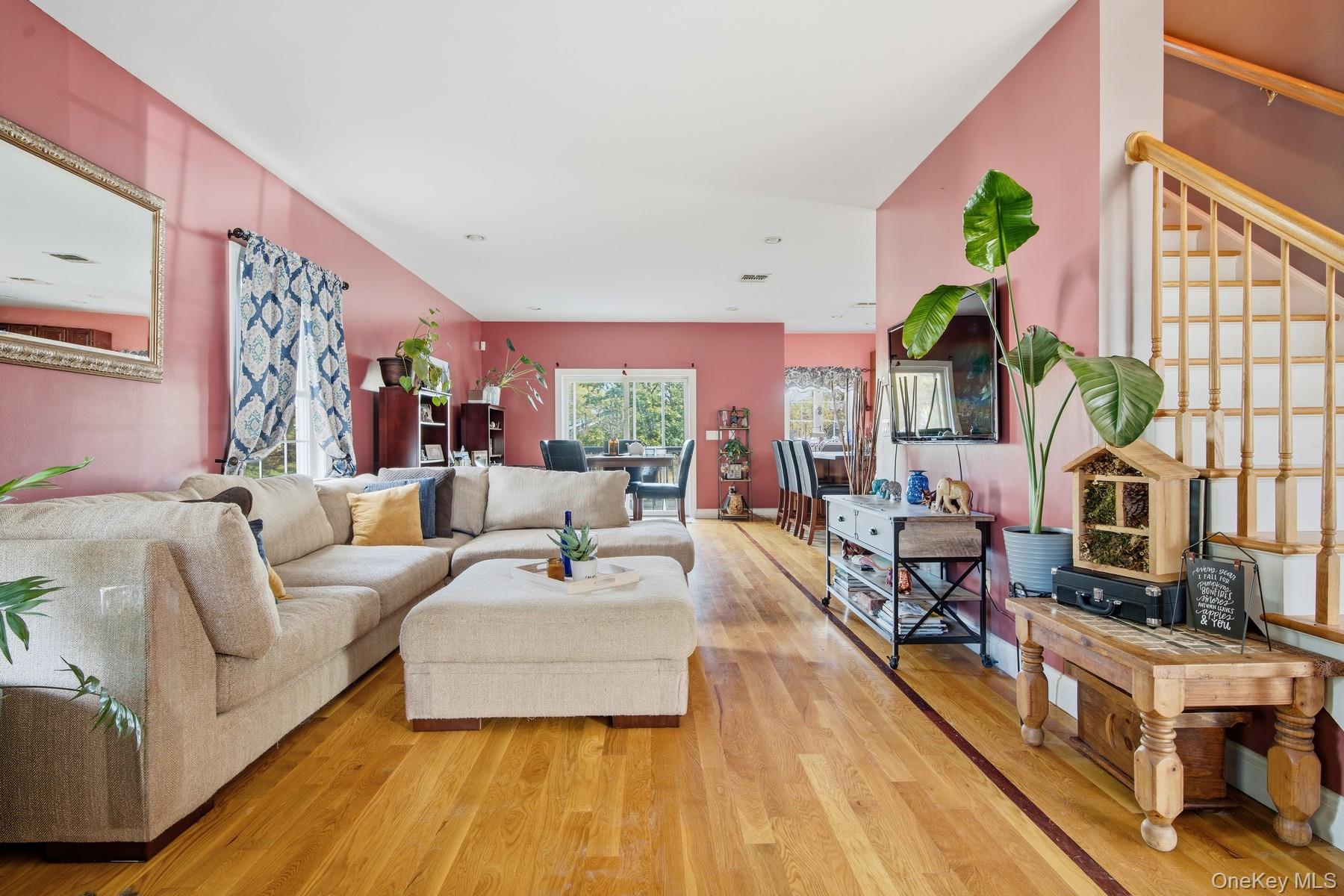 #12 photo, 28 Hewitt Street, Garnerville , NY 10923