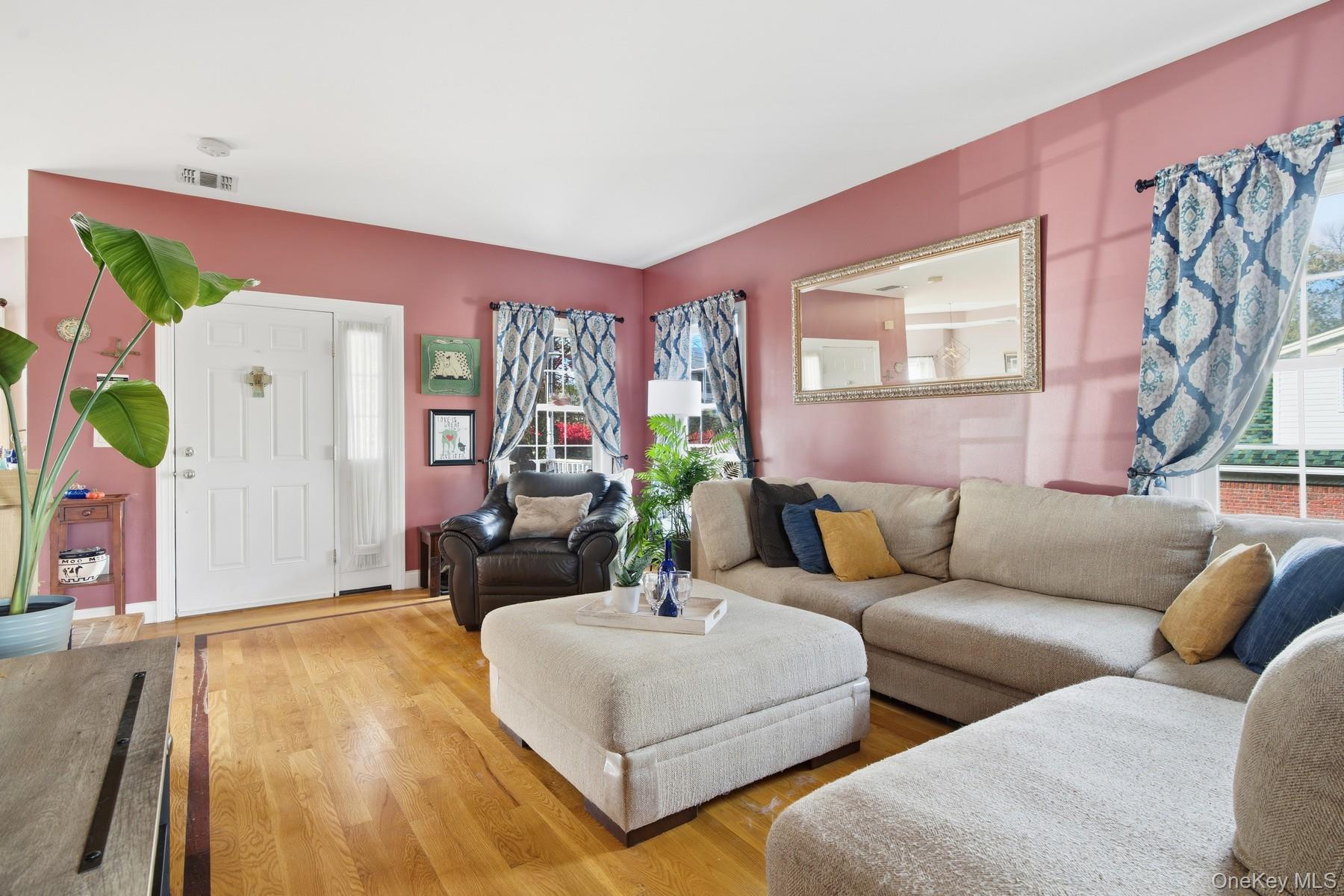 #14 photo, 28 Hewitt Street, Garnerville , NY 10923