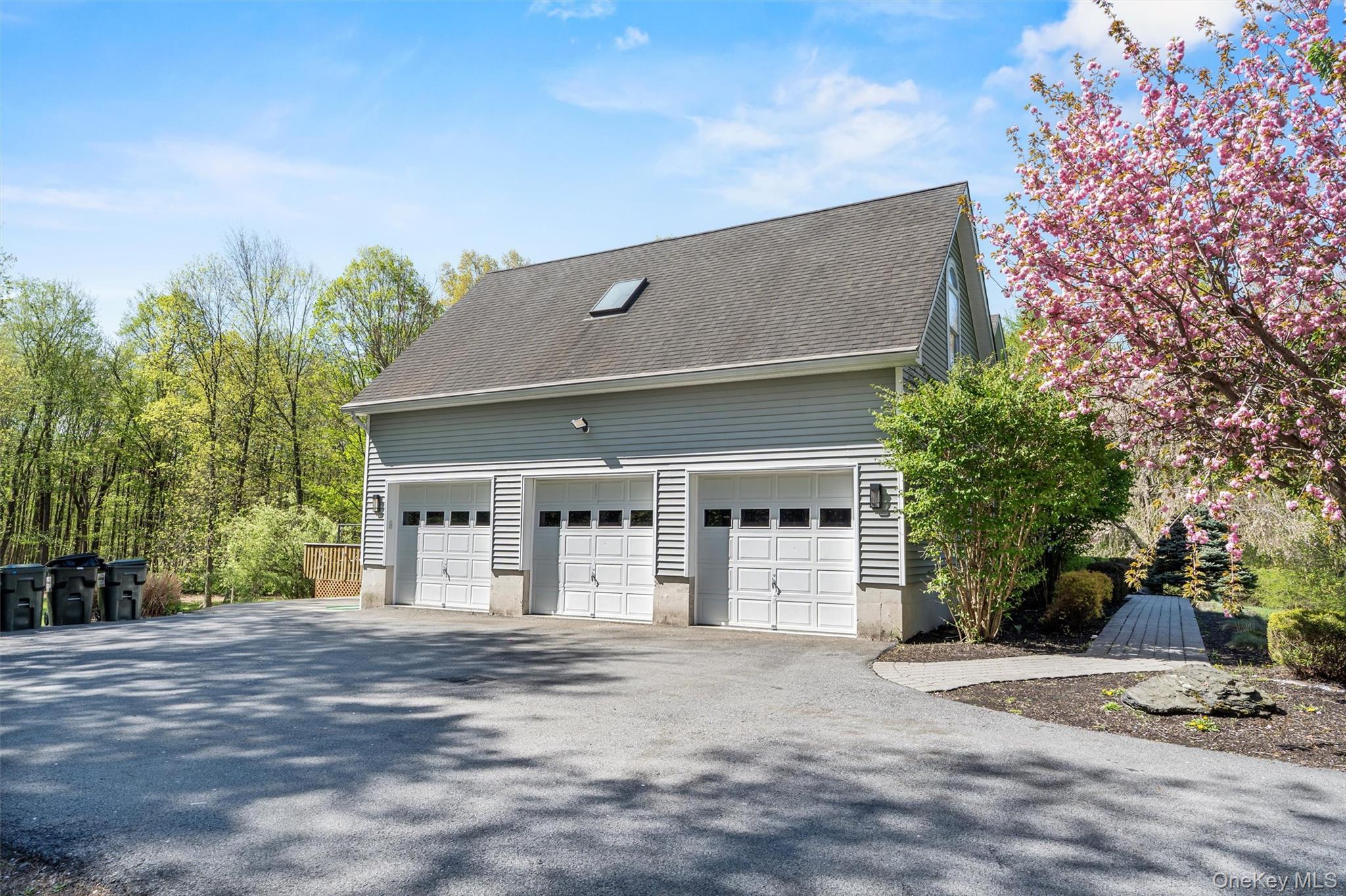 #20 photo, 10 Damian Court, Chester , NY 10918