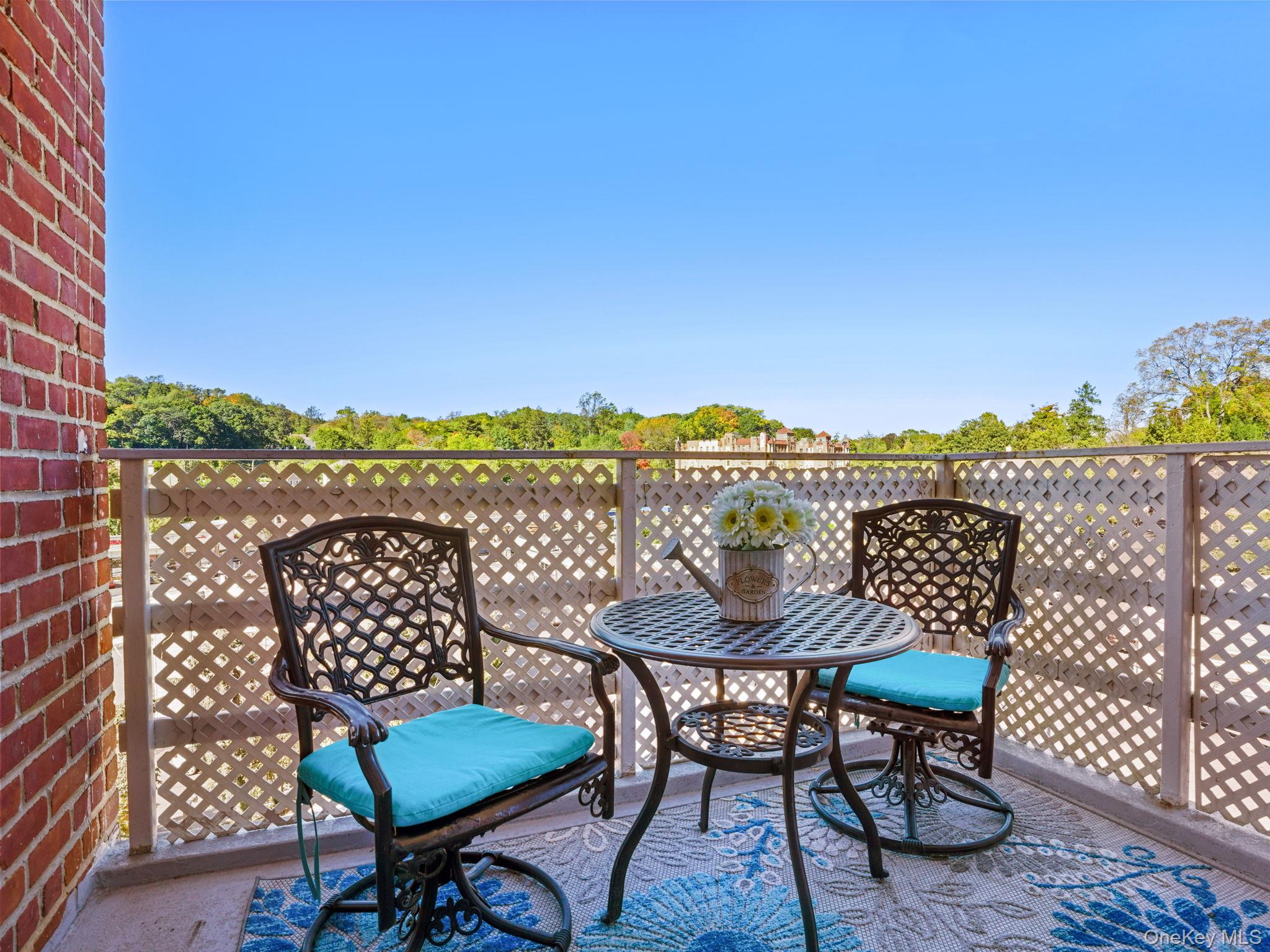 #1 photo, 30 E Hartsdale Avenue, Hartsdale , NY 10530