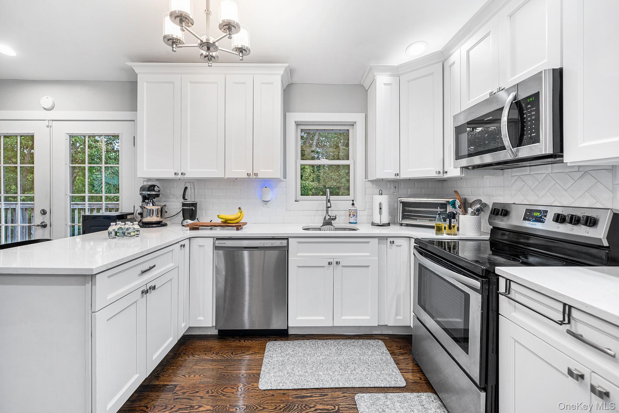 #11 photo, 25 Hitching Post Lane, ナッソー郡 Glen Cove , NY 11542