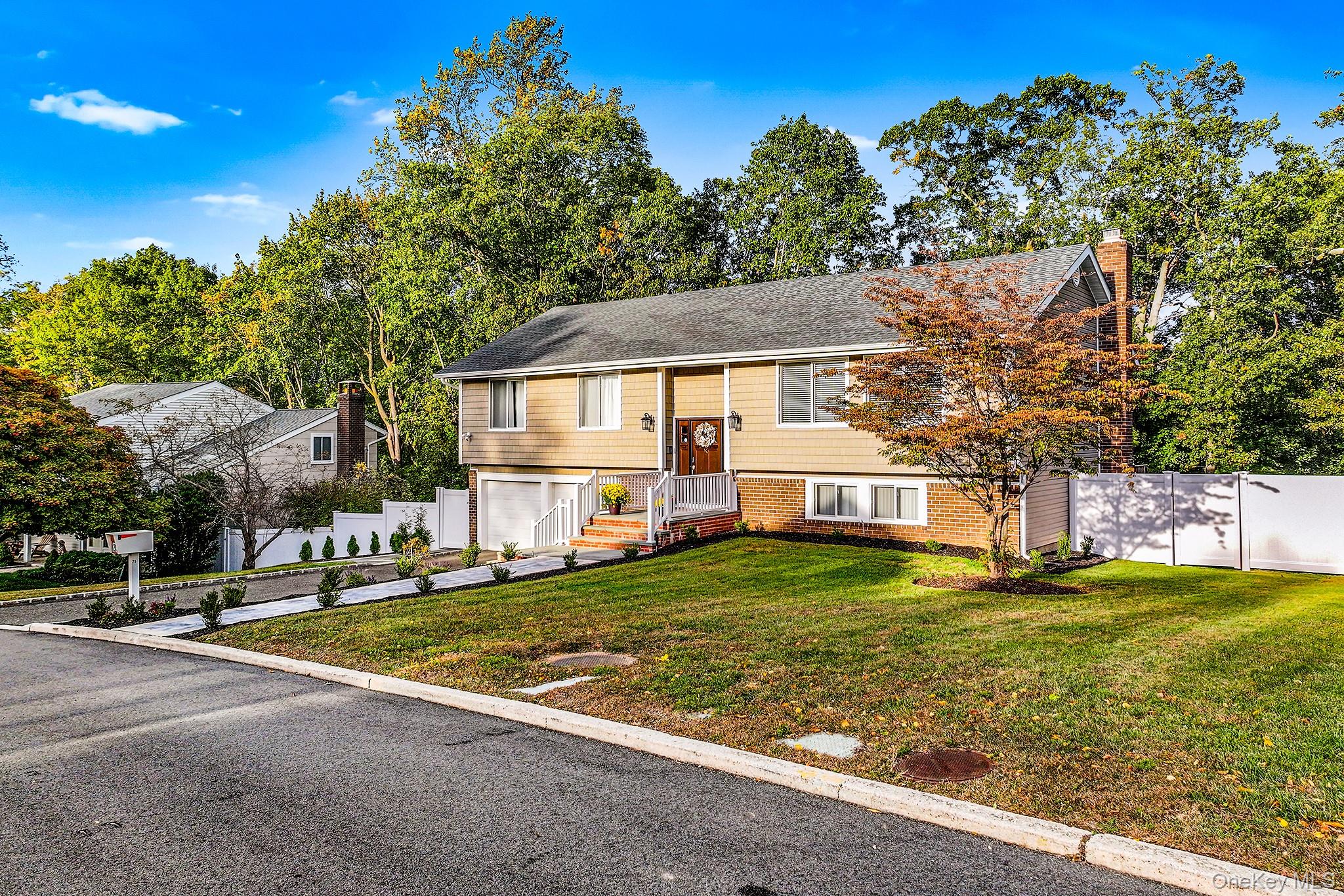 #4 photo, 25 Hitching Post Lane, ナッソー郡 Glen Cove , NY 11542