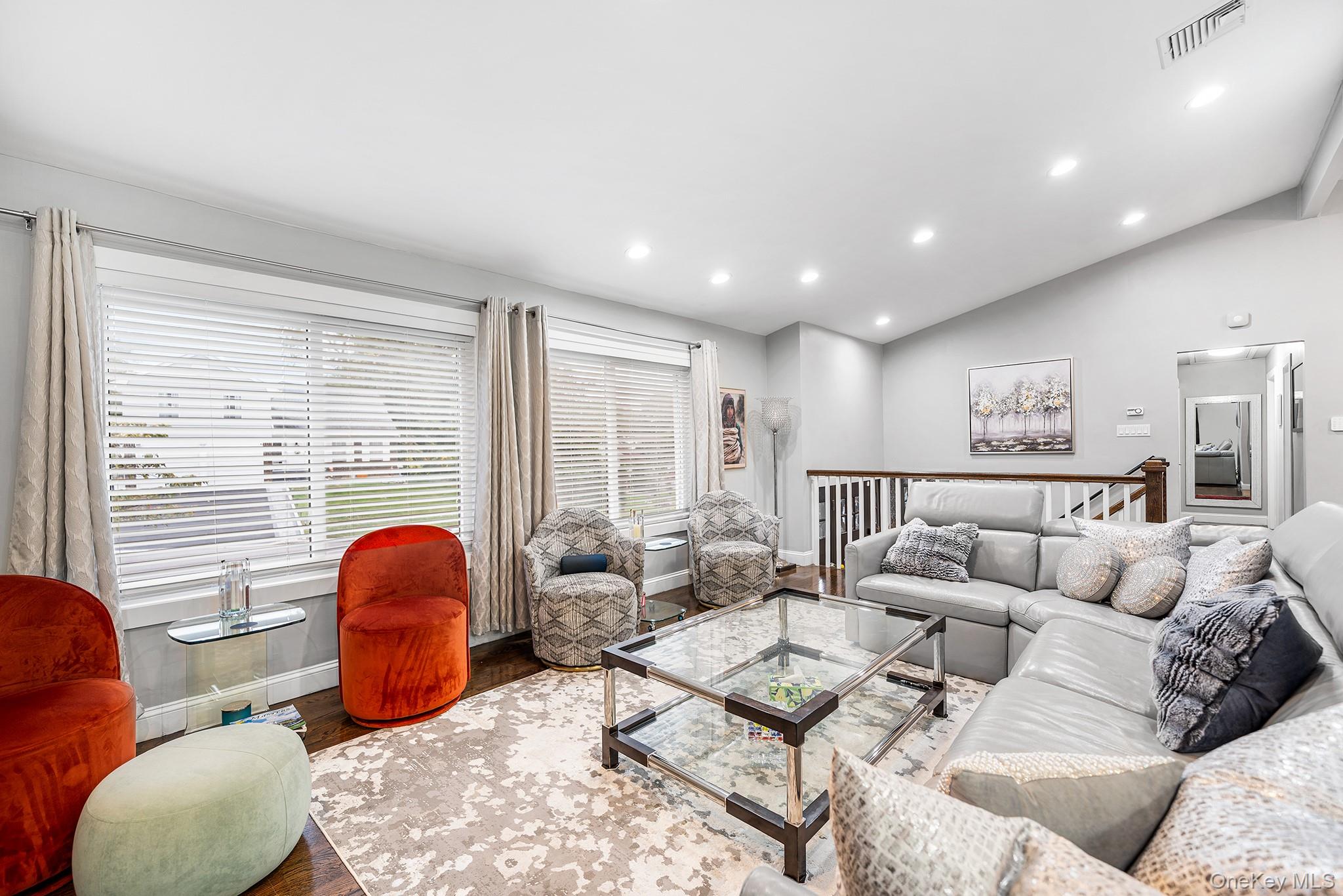 #7 photo, 25 Hitching Post Lane, ナッソー郡 Glen Cove , NY 11542