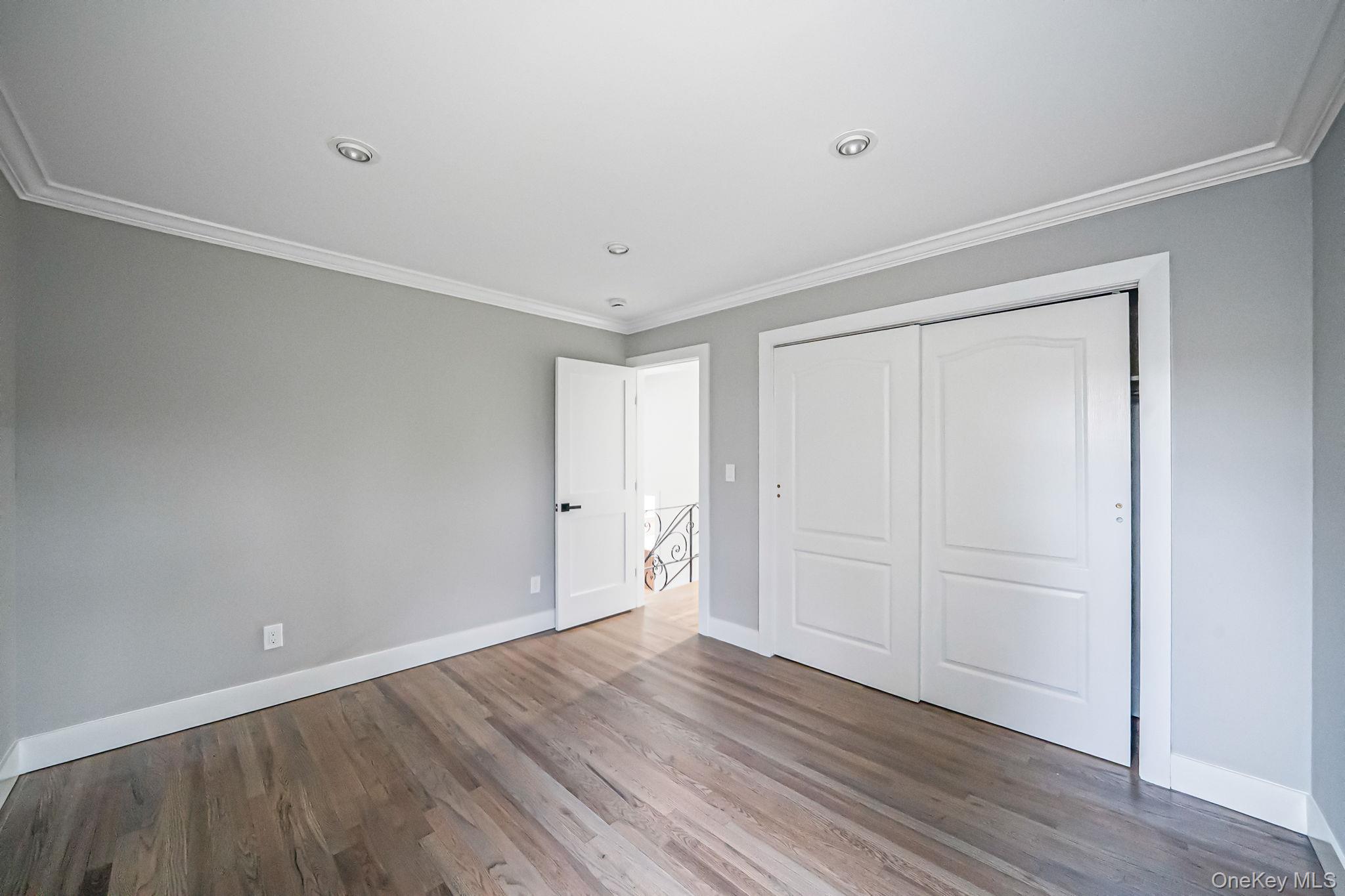 #14 photo, 441 Macdonald Avenue, サフォーク郡 Bellport , NY 11713