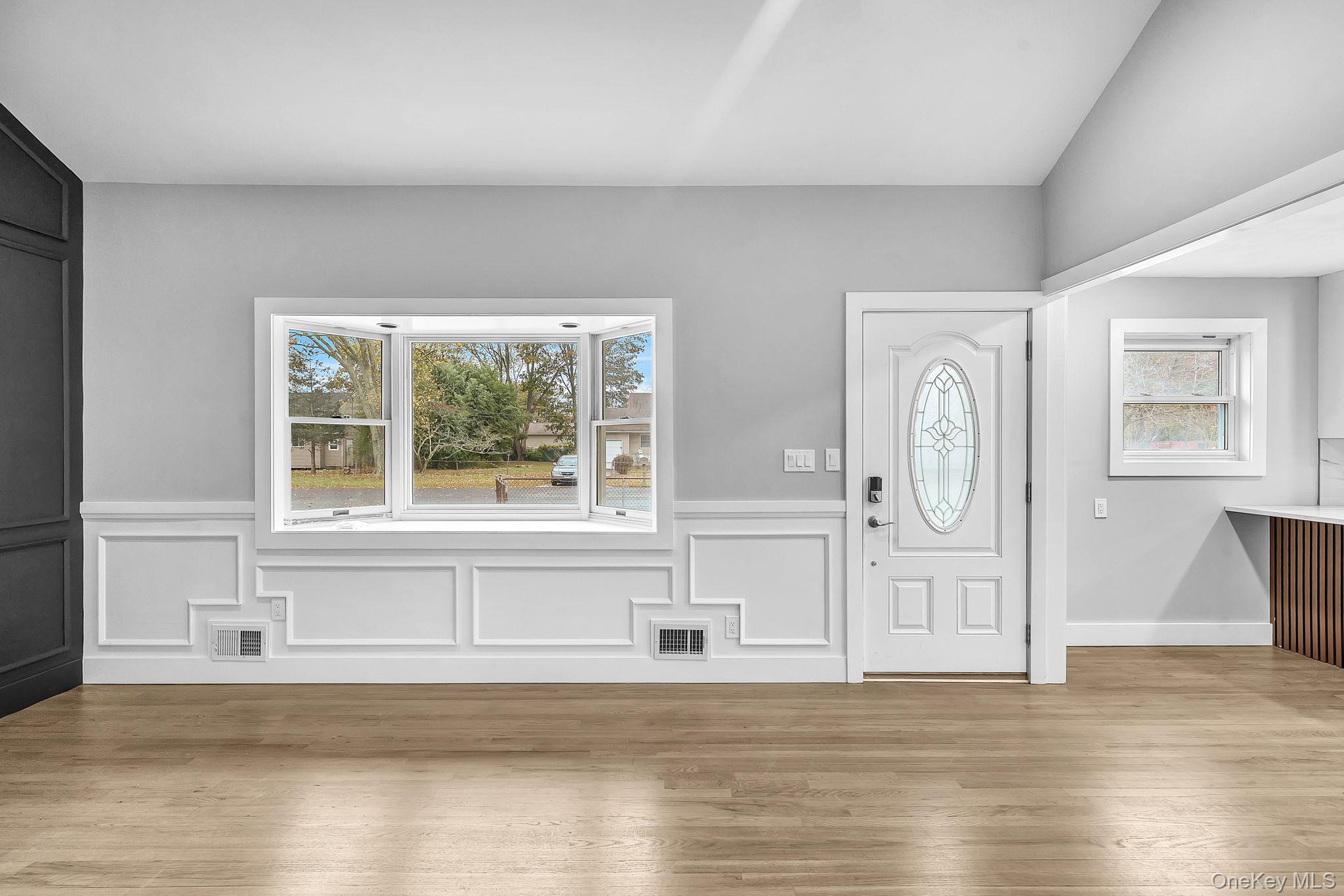 #8 photo, 441 Macdonald Avenue, サフォーク郡 Bellport , NY 11713