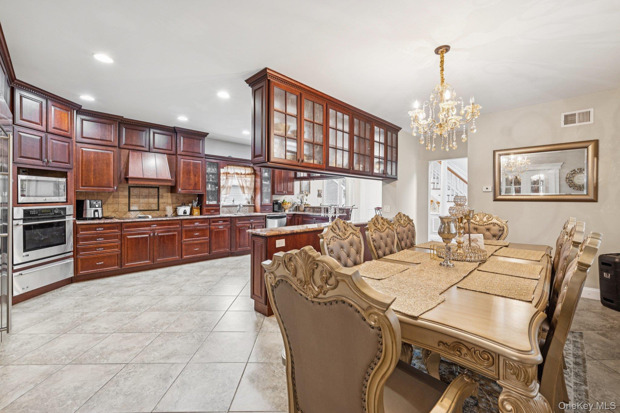 #9 photo, 60 Steuben Boulevard, サフォーク郡 Nesconset , NY 11767