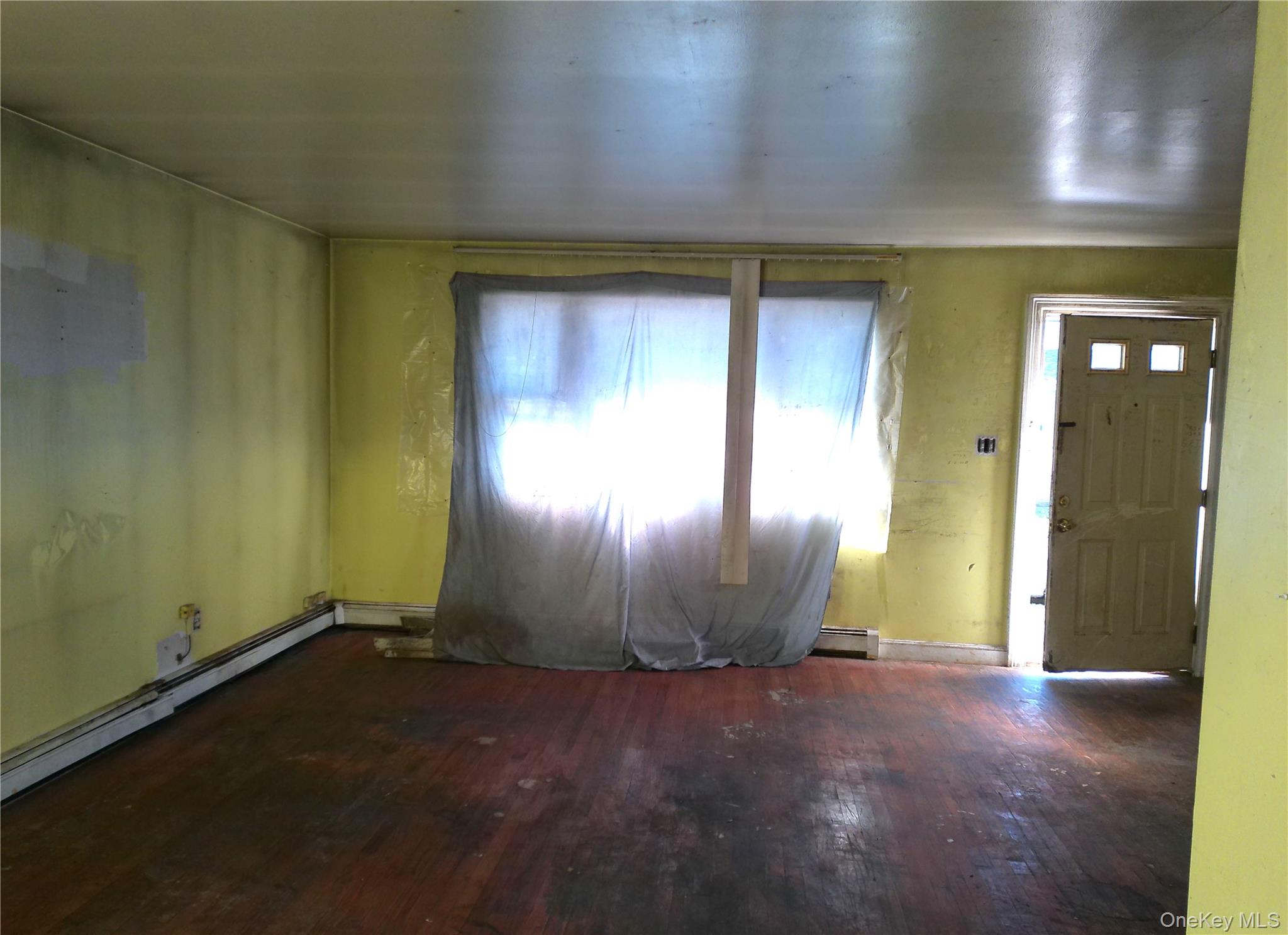 #10 photo, 219-07 137 Avenue, クイーンズ区 Laurelton , NY 11413