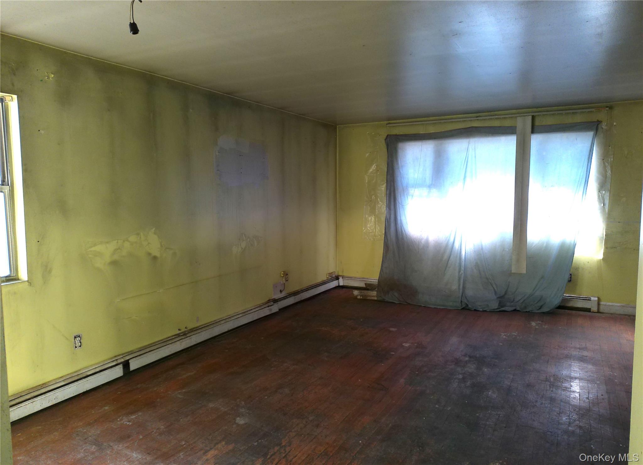 #13 photo, 219-07 137 Avenue, クイーンズ区 Laurelton , NY 11413