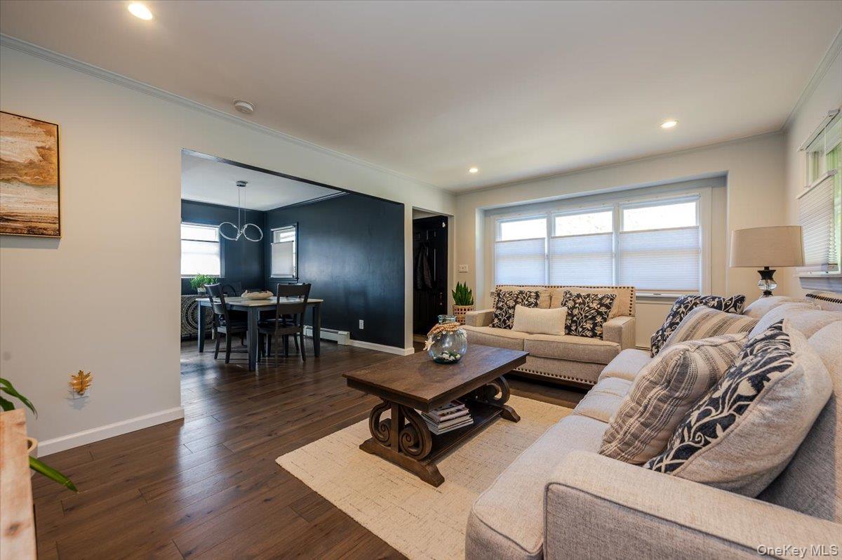 #4 photo, 614 Franklin Boulevard, ナッソー郡 Long Beach , NY 11561