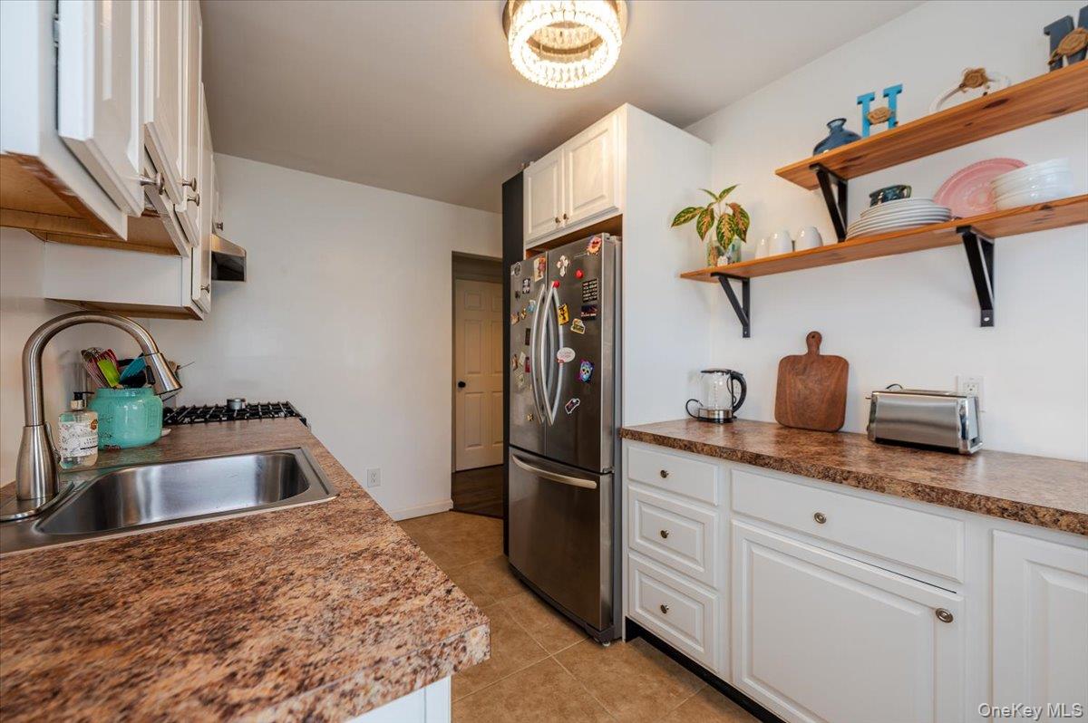 #9 photo, 614 Franklin Boulevard, ナッソー郡 Long Beach , NY 11561