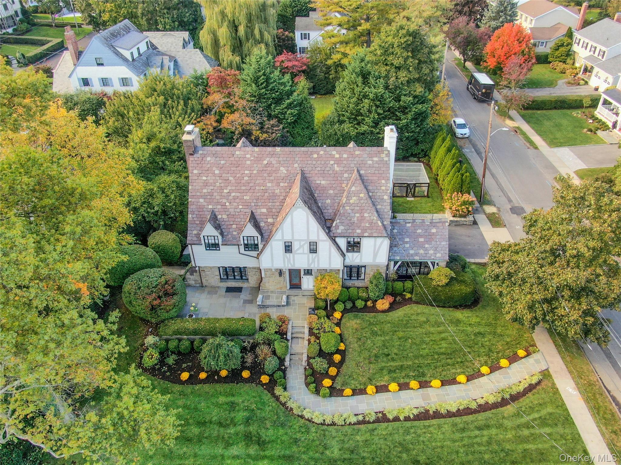 #7 photo, 752 Forest Avenue, Rye , NY 10580