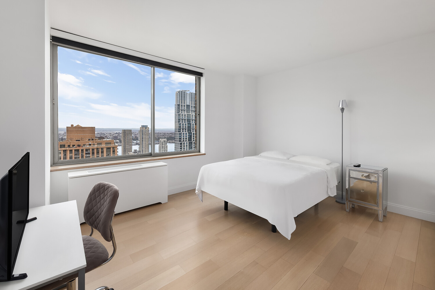 #19 photo, 101 W 67TH Street, Lincoln Square , NY 10023