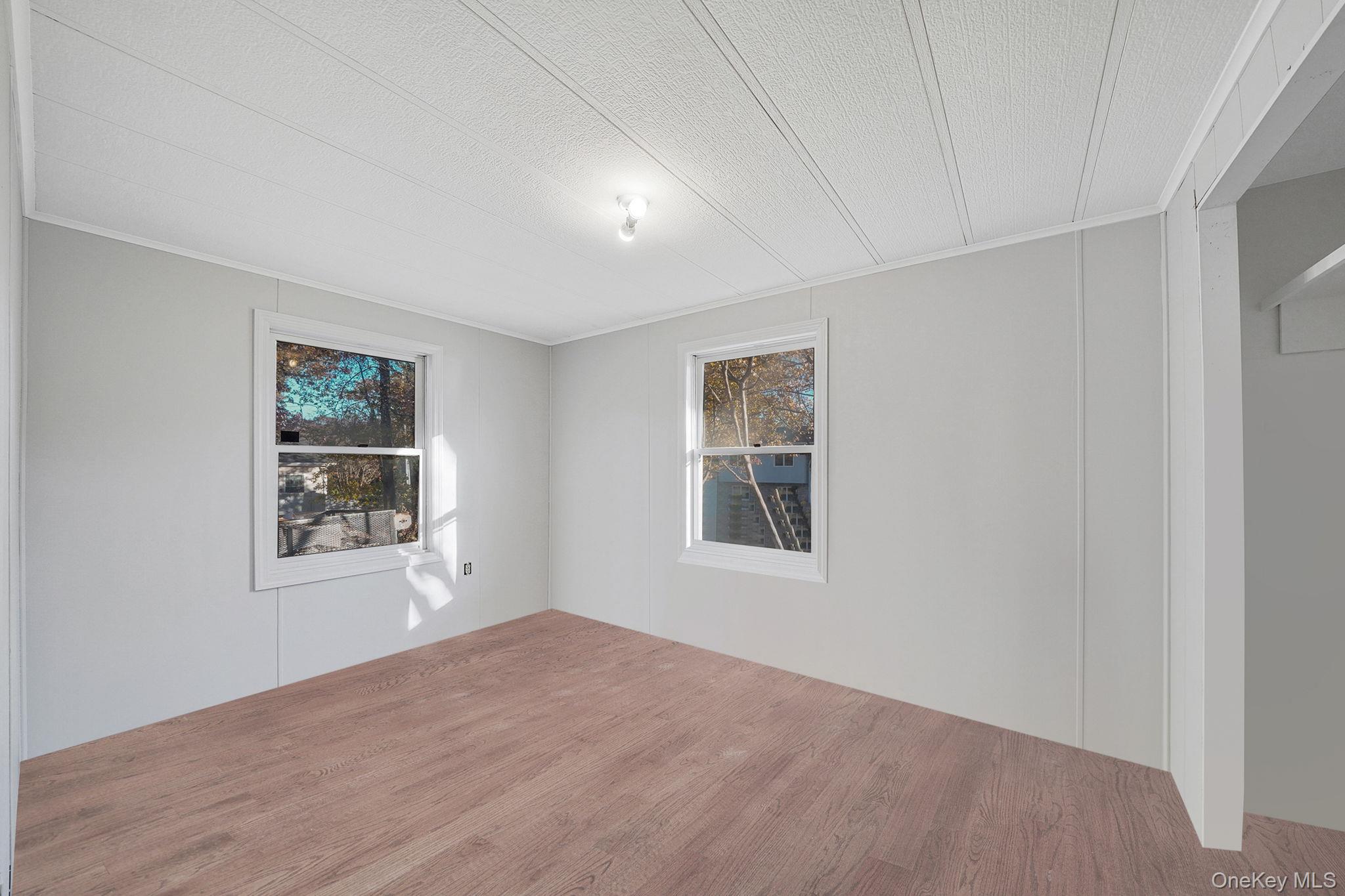 #16 photo, 361 Erie Street, Holbrook , NY 11741