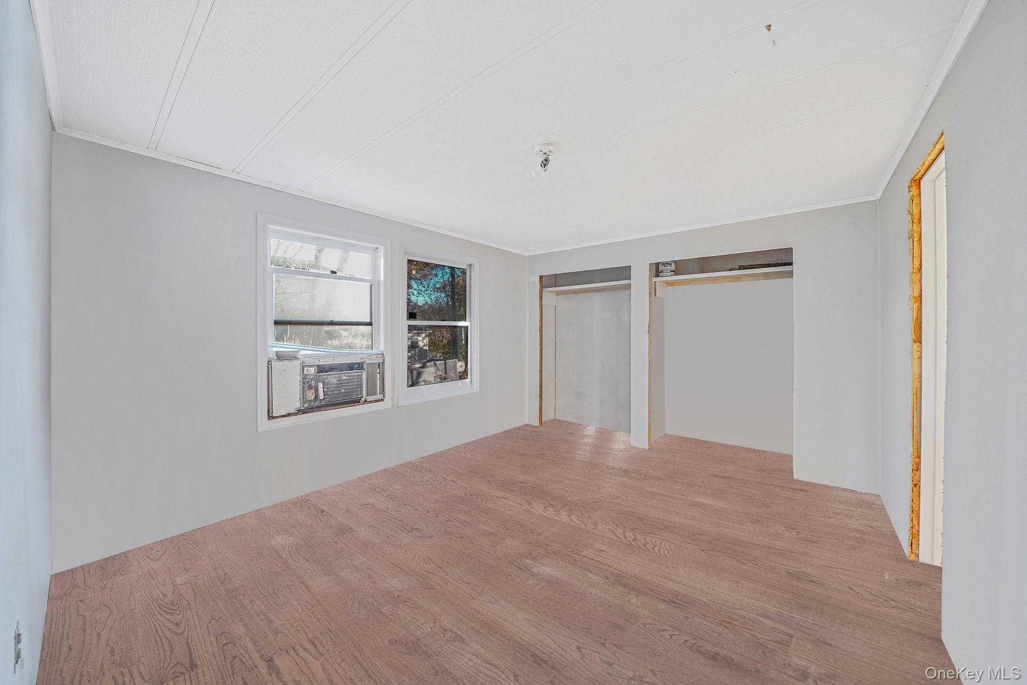 #19 photo, 361 Erie Street, Holbrook , NY 11741