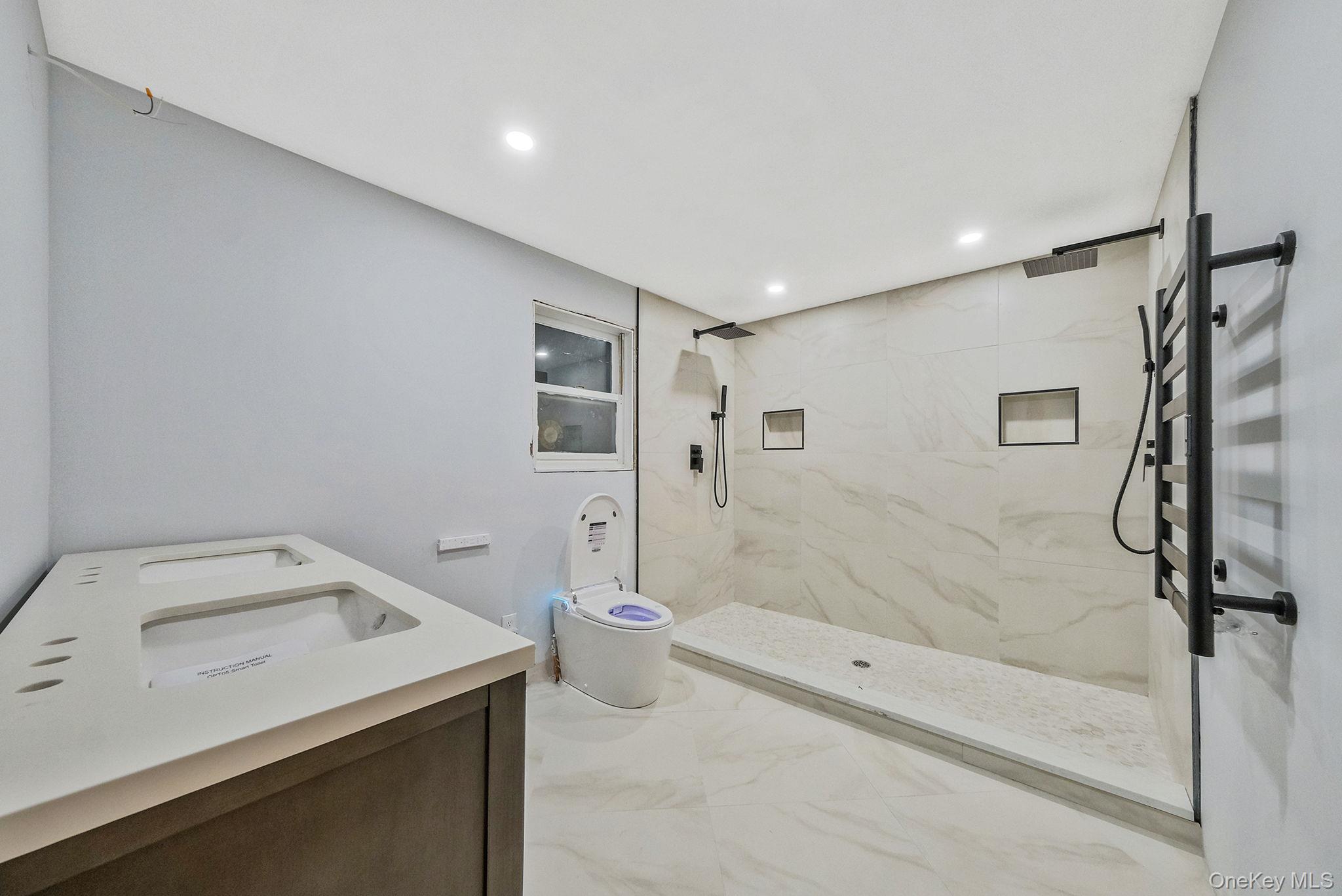 #4 photo, 361 Erie Street, サフォーク郡 Holbrook , NY 11741