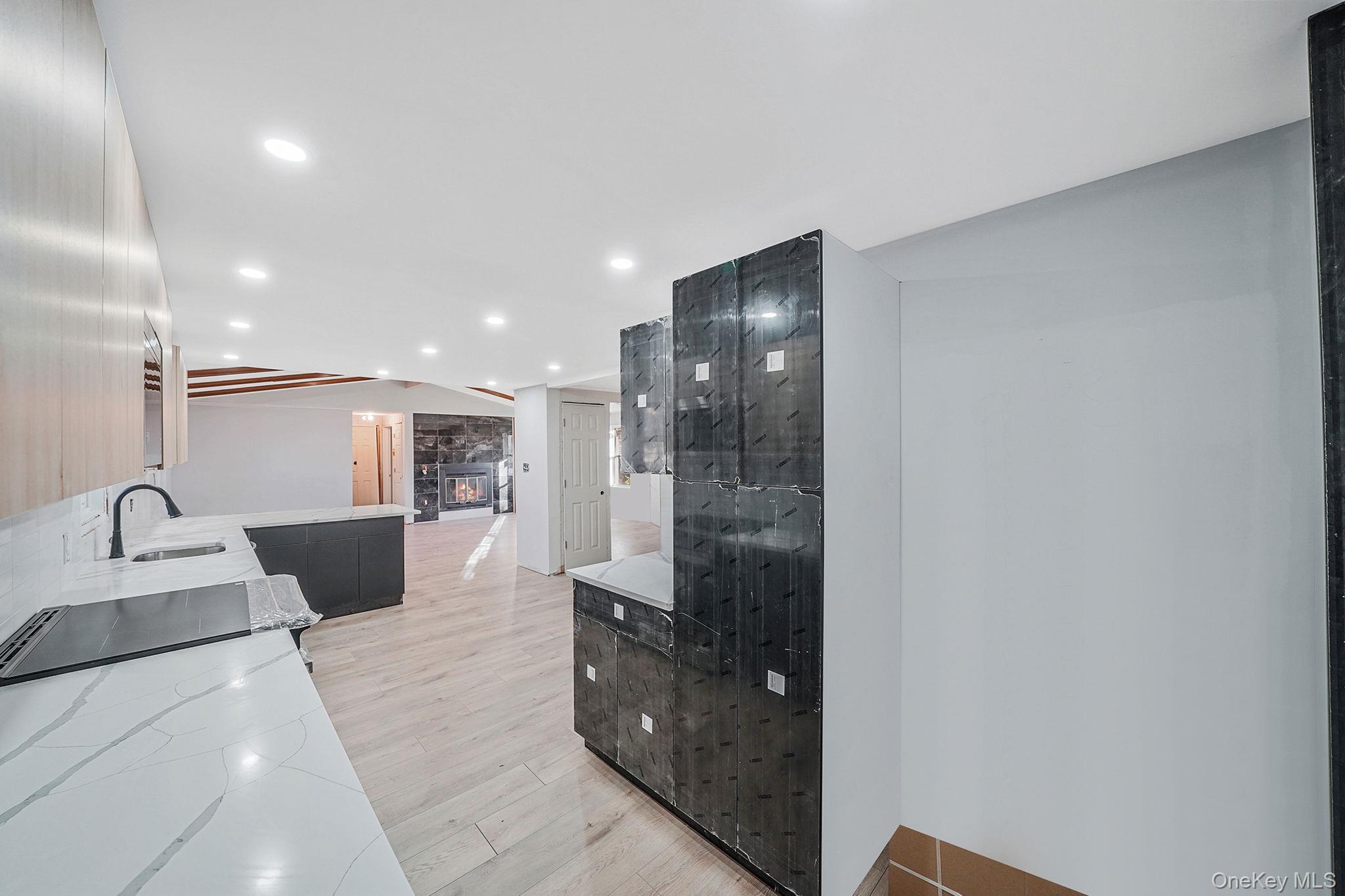 #9 photo, 361 Erie Street, Holbrook , NY 11741