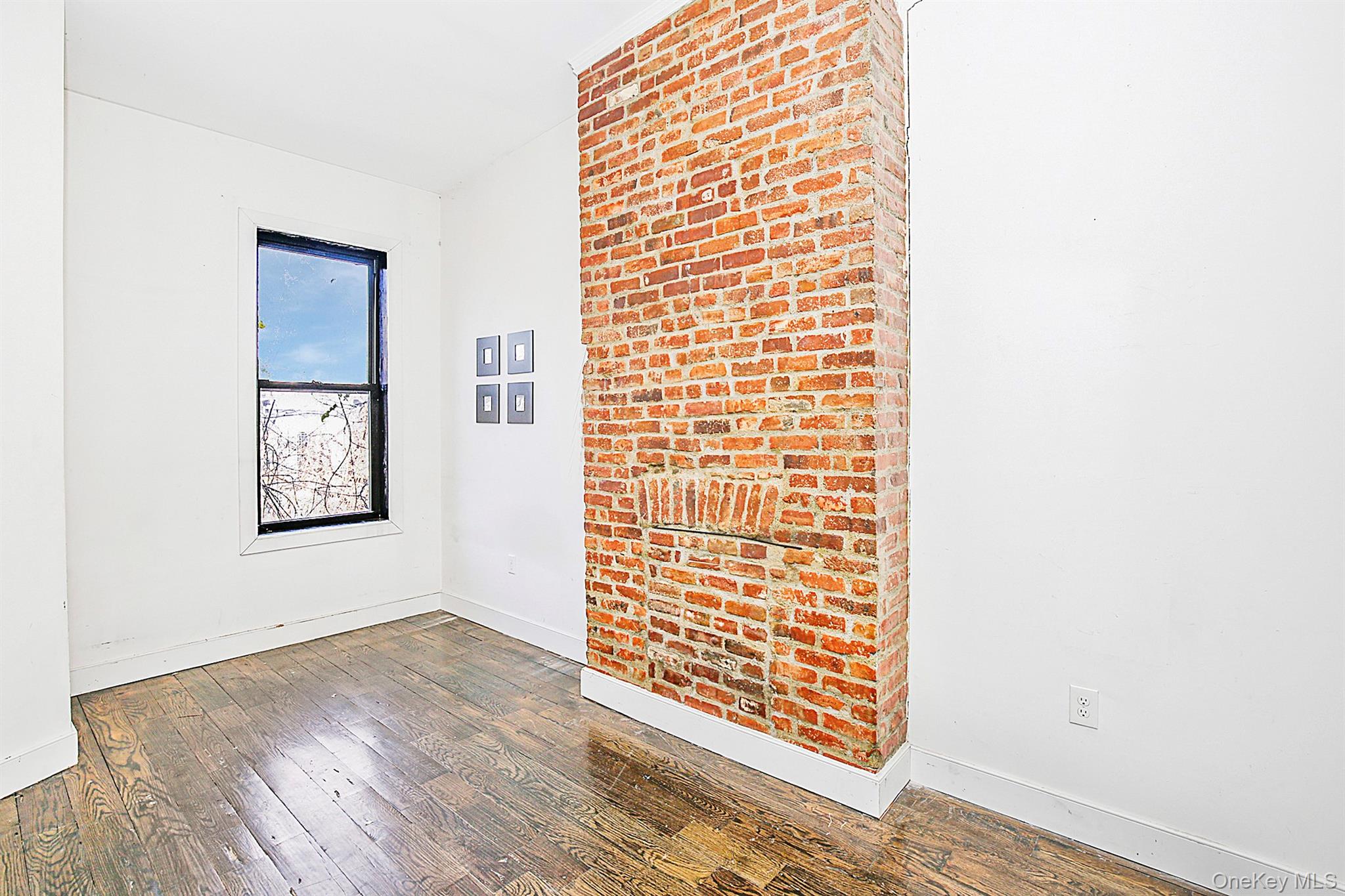 #15 photo, 99 Eldert Street, ブルックリン区 Brooklyn , NY 11207