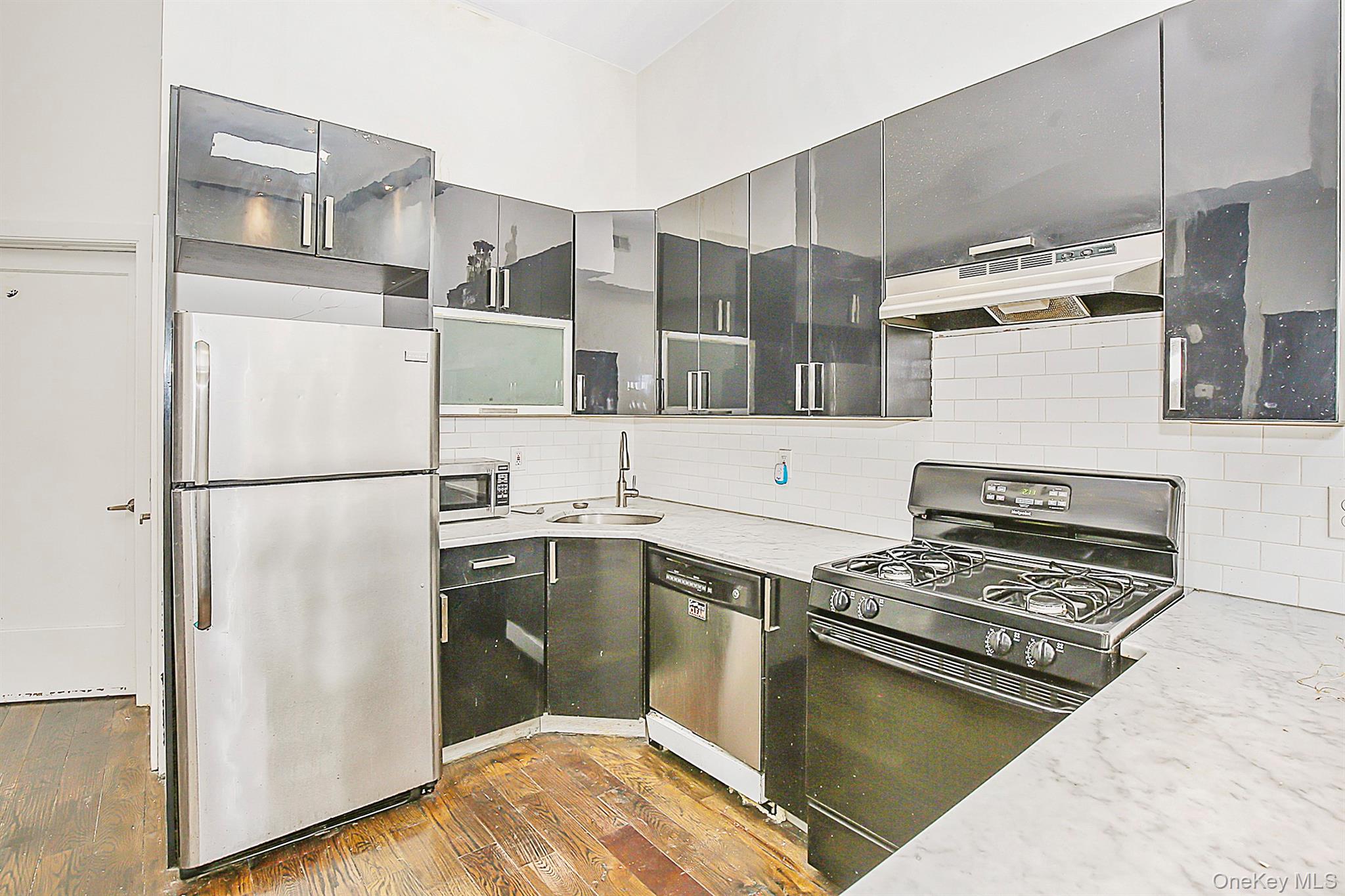 #9 photo, 99 Eldert Street, ブルックリン区 Brooklyn , NY 11207