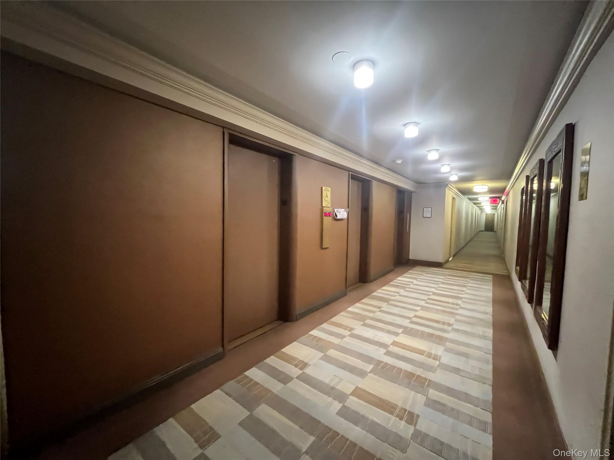 #4 photo, 70-20 108th Street, クイーンズ区 Forest Hills , NY 11375