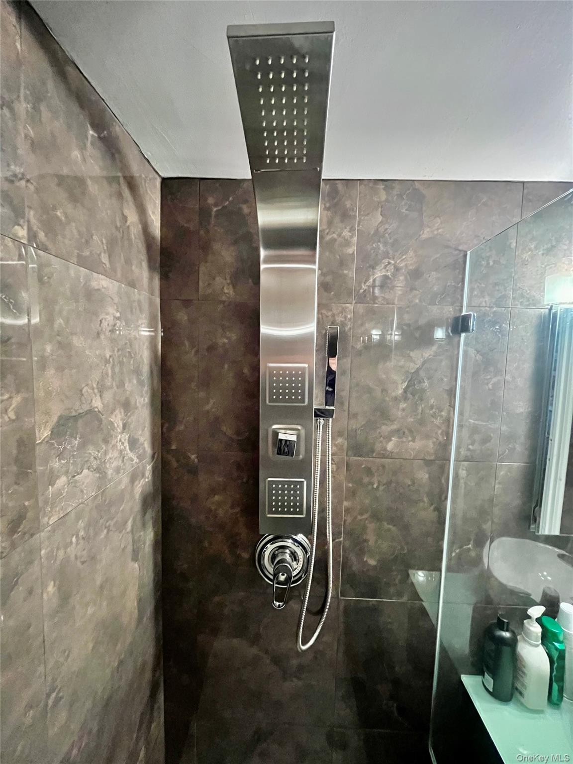 #6 photo, 70-20 108th Street, Forest Hills , NY 11375