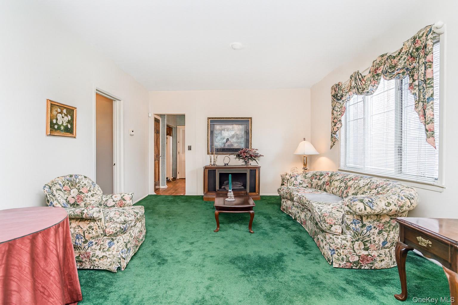 #5 photo, 15633 100th Street, クイーンズ区 Howard Beach , NY 11414