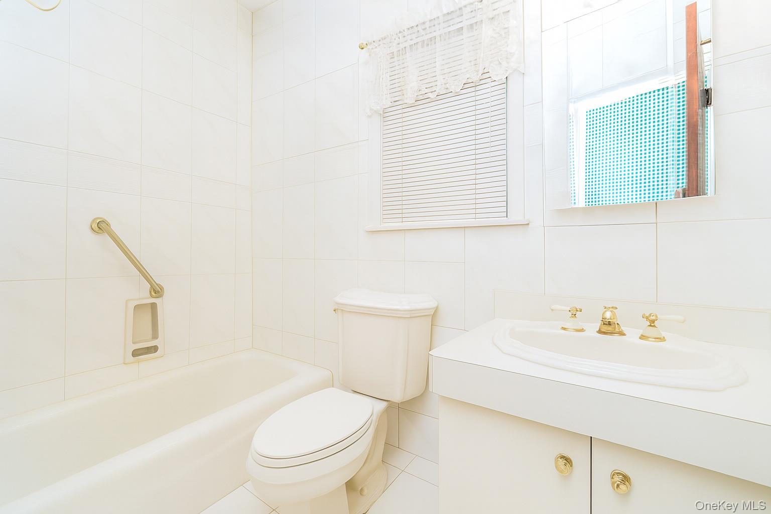 #6 photo, 15633 100th Street, クイーンズ区 Howard Beach , NY 11414