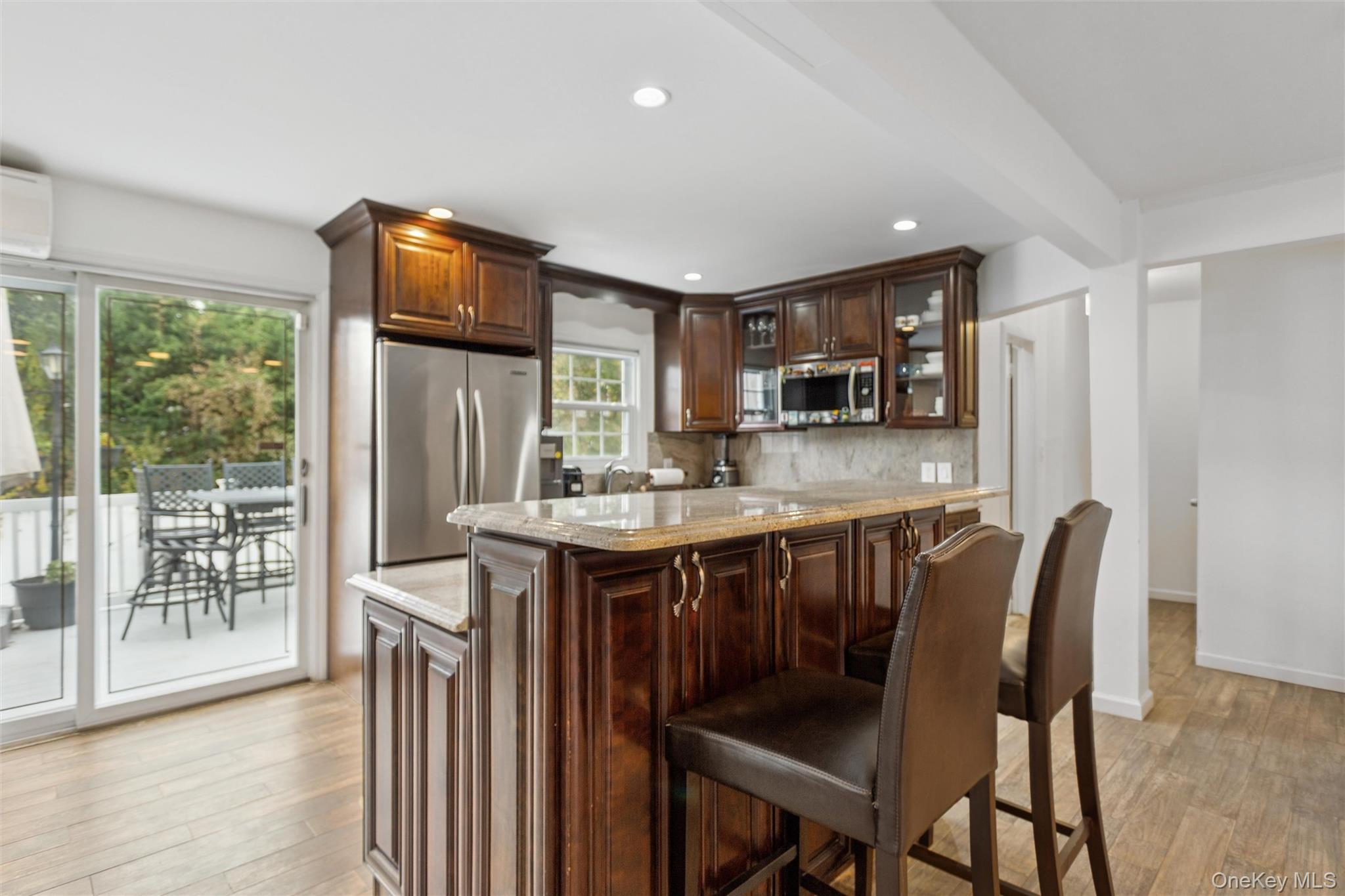 #15 photo, 1272 Westervelt Place, Hewlett , NY 11557