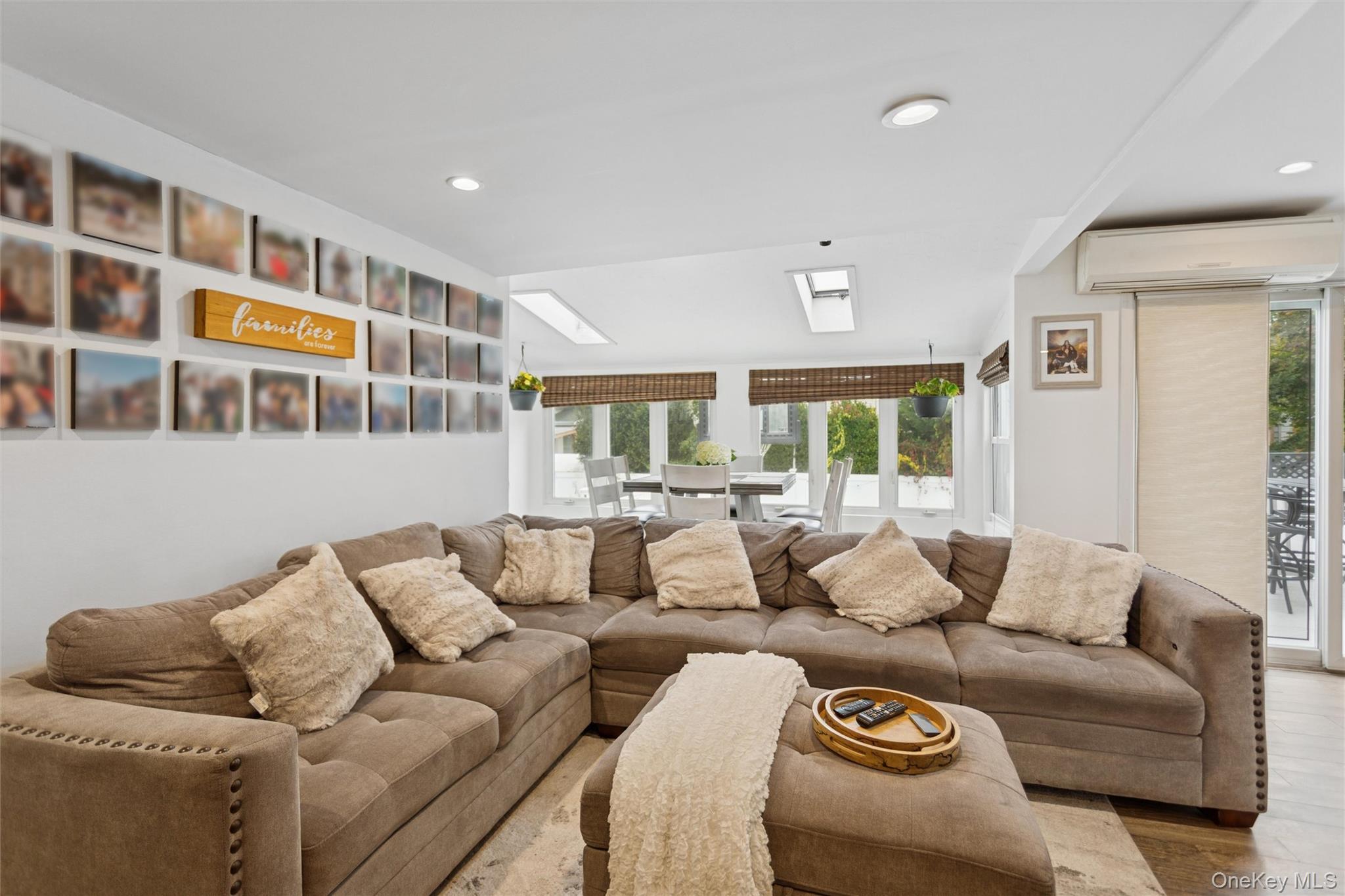 #20 photo, 1272 Westervelt Place, Hewlett , NY 11557