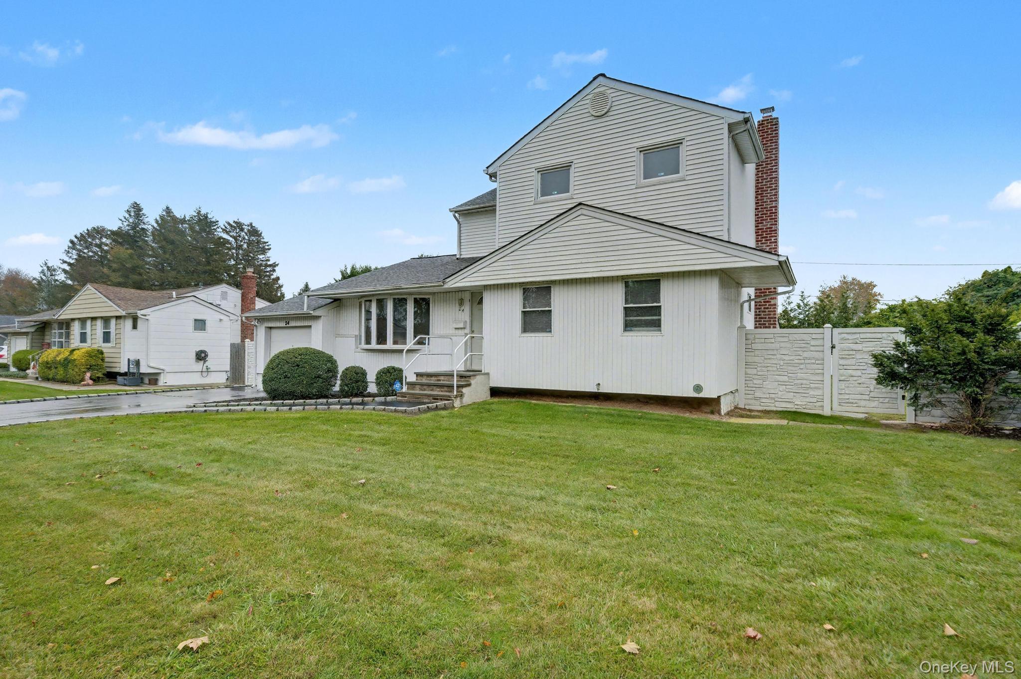 #3 photo, 24 Havemeyer Lane, サフォーク郡 Commack , NY 11725