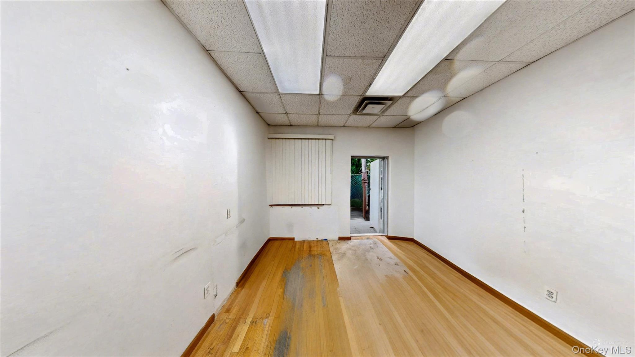 #17 photo, 146 Norman Avenue, ブルックリン区 Brooklyn , NY 11222