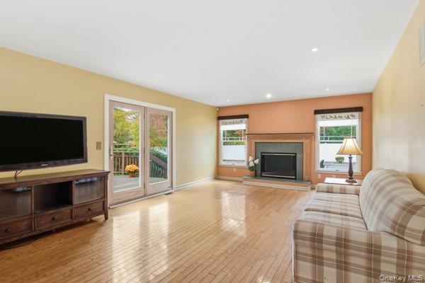 #11 photo, 15 Arbor Court, サフォーク郡 Bohemia , NY 11716