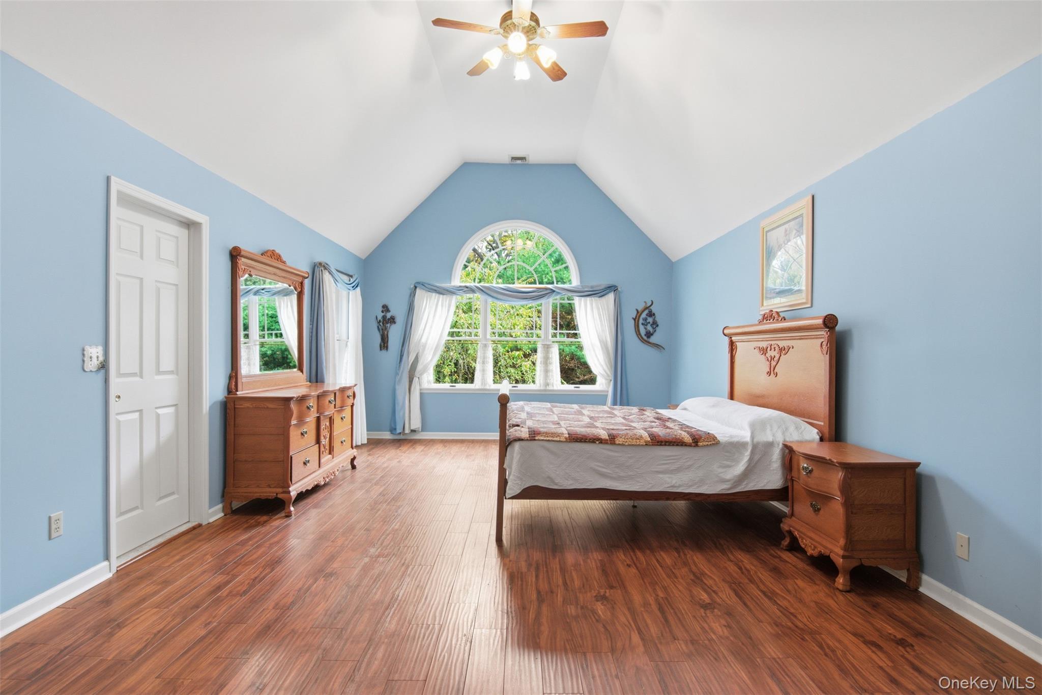 #18 photo, 15 Arbor Court, サフォーク郡 Bohemia , NY 11716