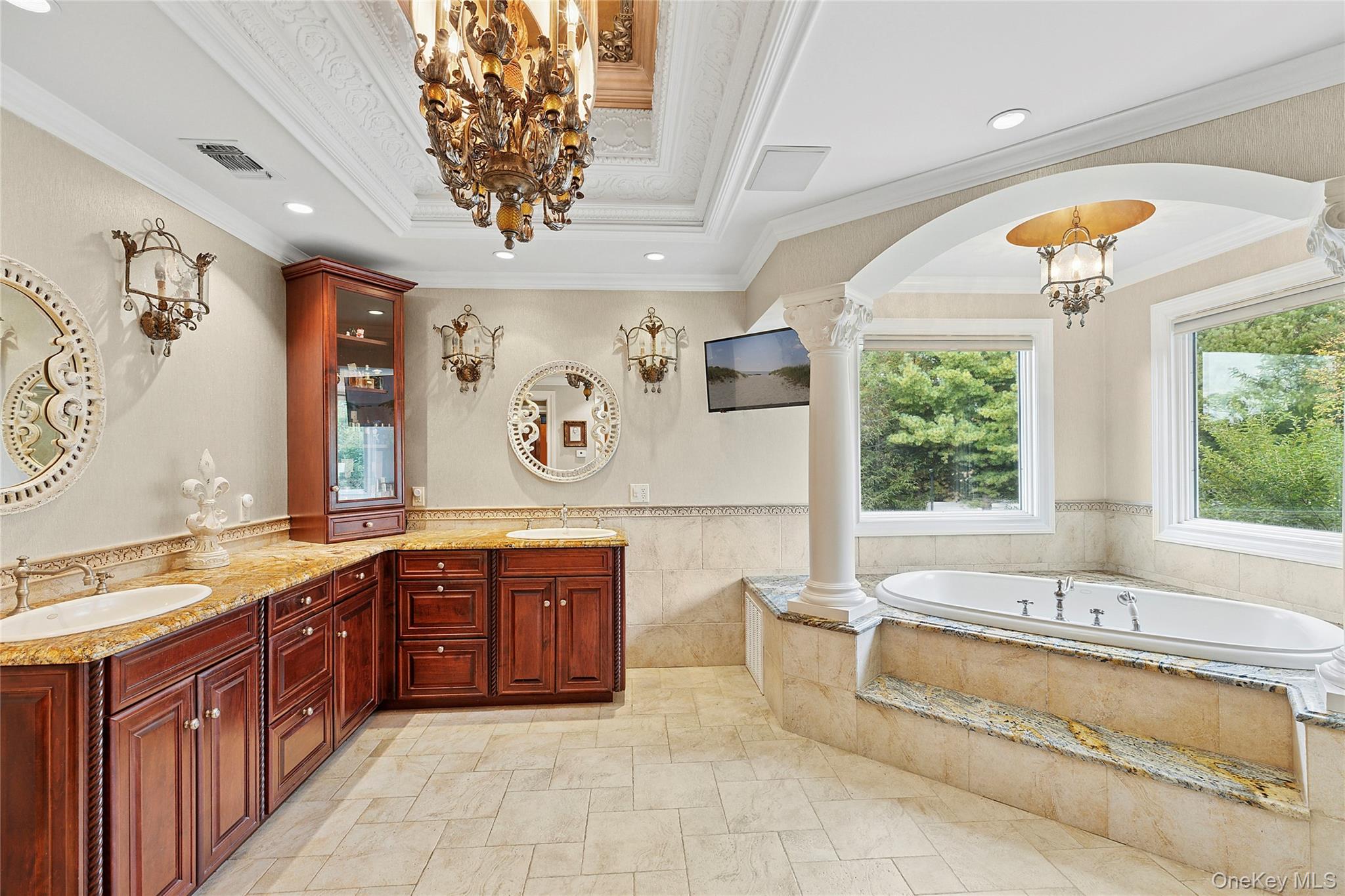 #14 photo, 5 Schoolhouse Court, ナッソー郡 Oyster Bay , NY 11771