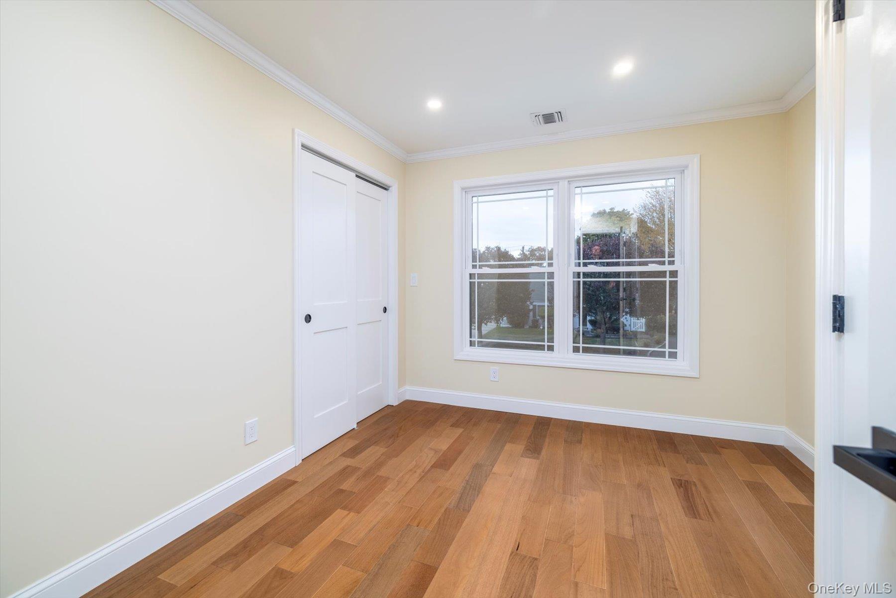 #15 photo, 38 Heather Lane, Levittown , NY 11756