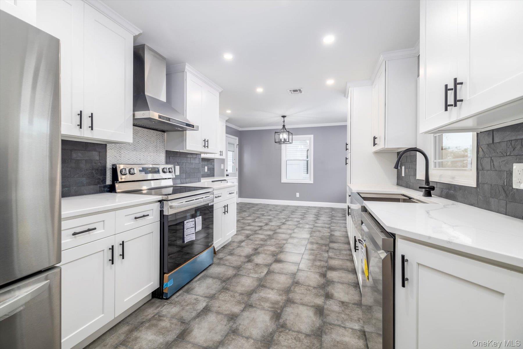 #4 photo, 38 Heather Lane, Levittown , NY 11756