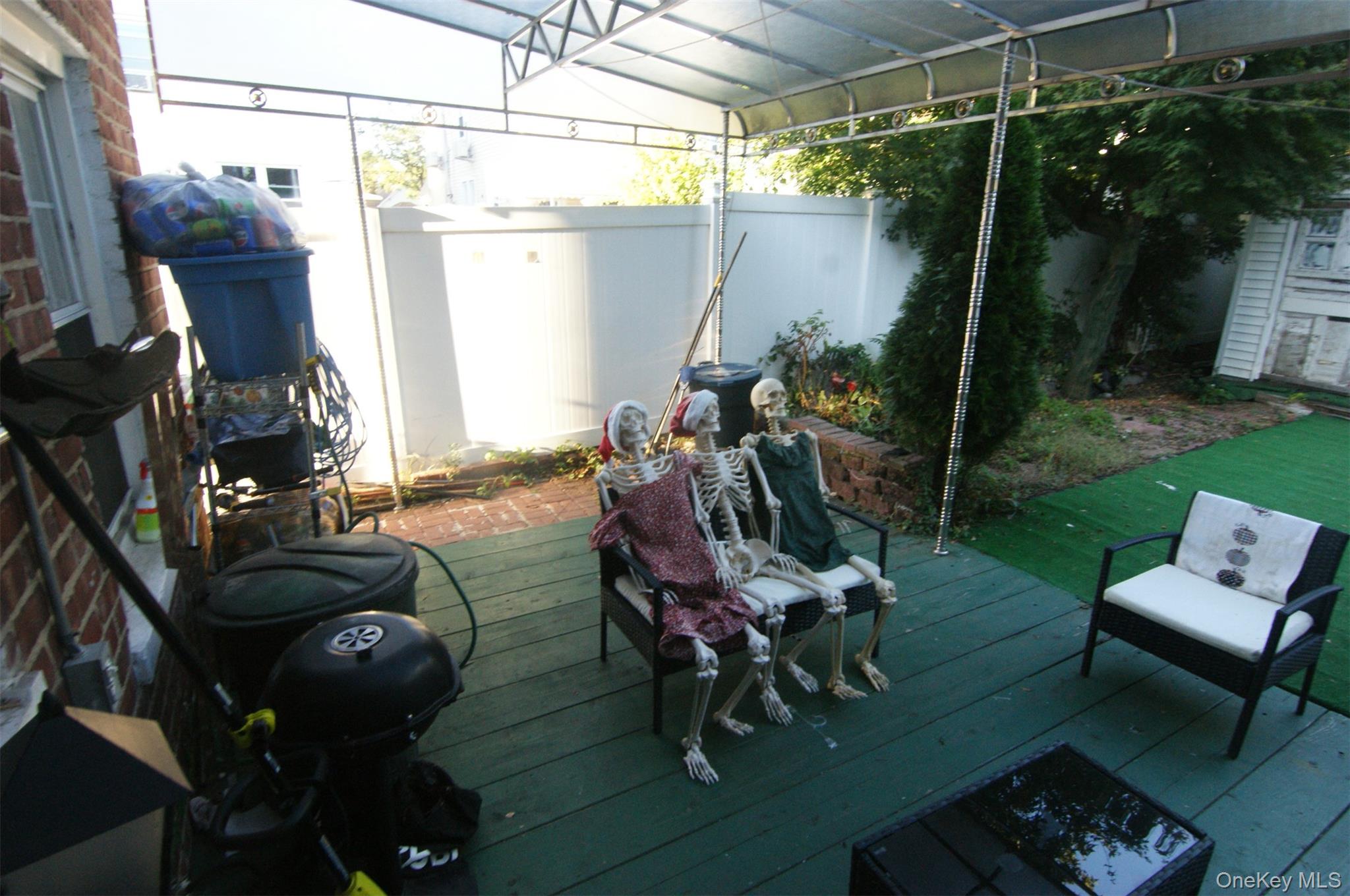 #11 photo, 8611 256th Street, クイーンズ区 Floral Park , NY 11001