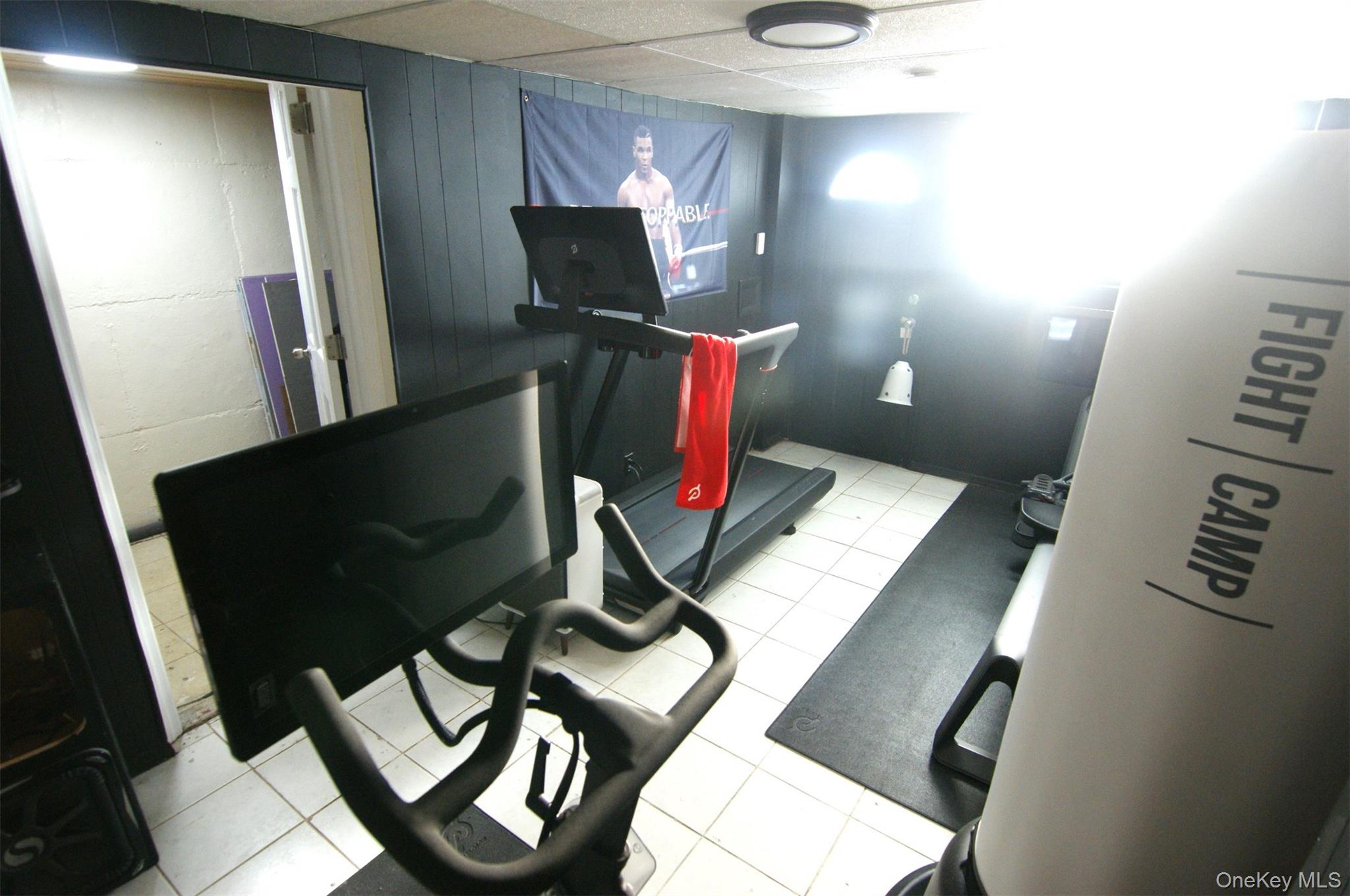 #8 photo, 8611 256th Street, クイーンズ区 Floral Park , NY 11001