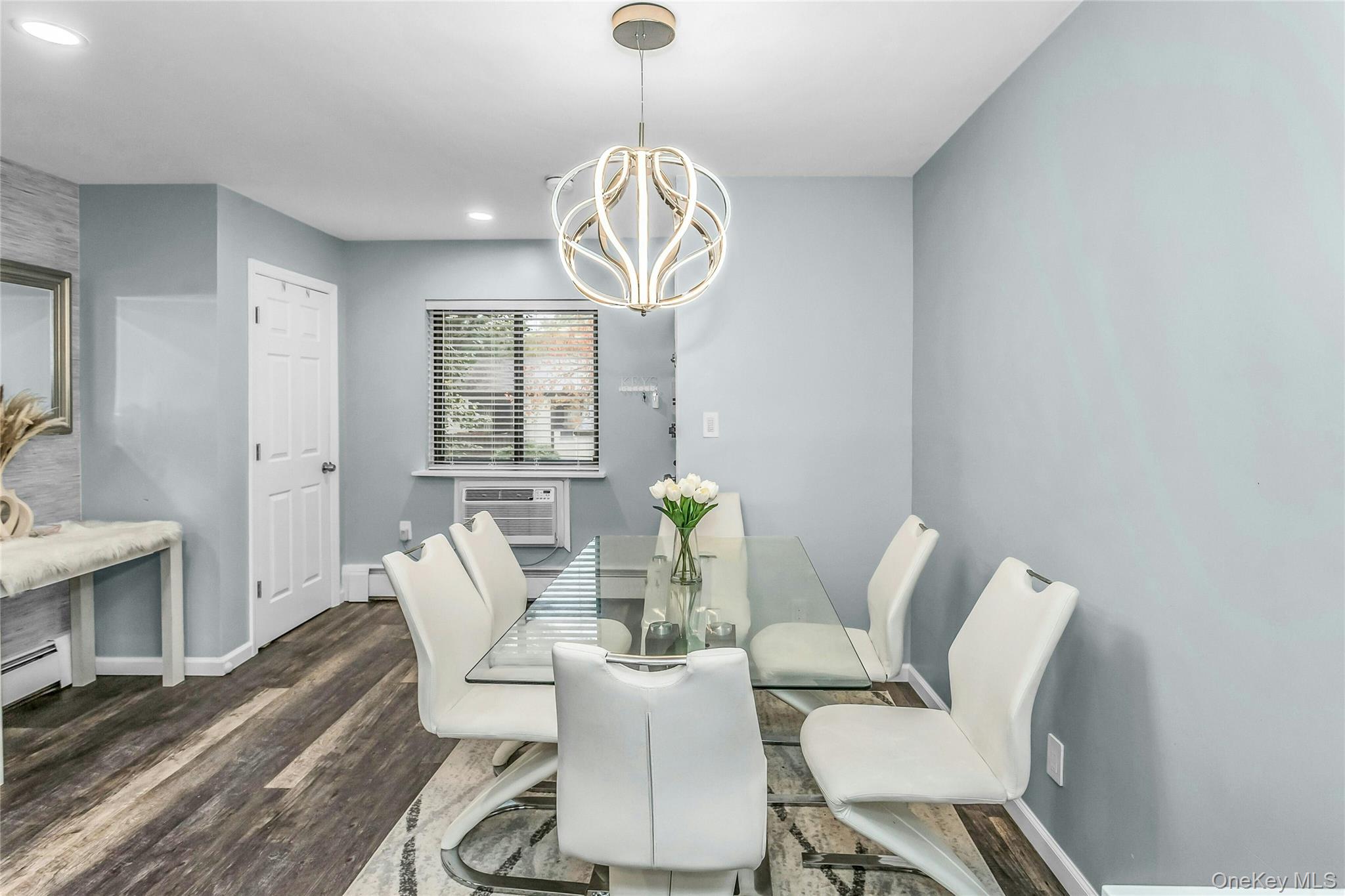 #3 photo, 85 Richmond Boulevard, サフォーク郡 Ronkonkoma , NY 11779